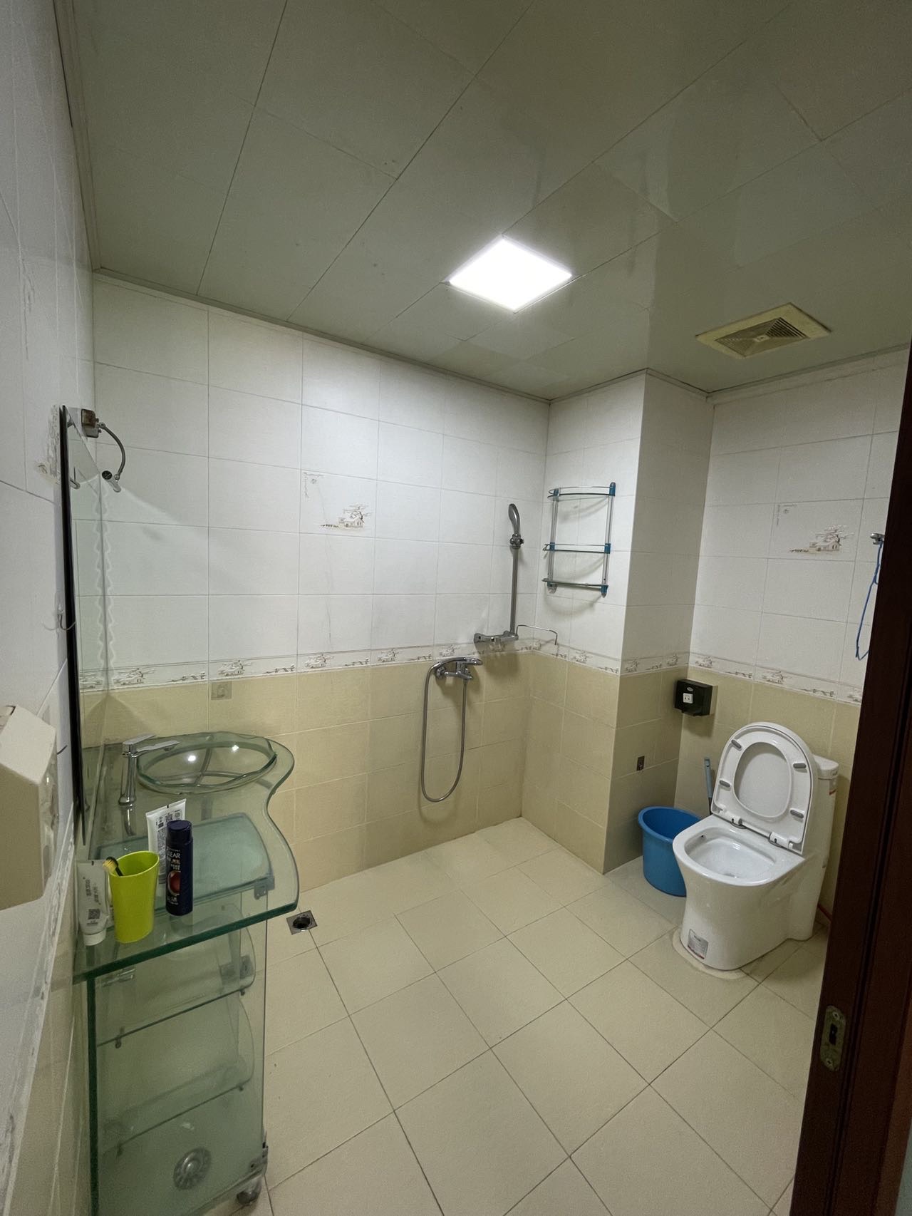 矿冶大厦 3室2厅2卫 2700.0元/月 矿冶大厦 3室2厅2卫 2700.0元/月室内图