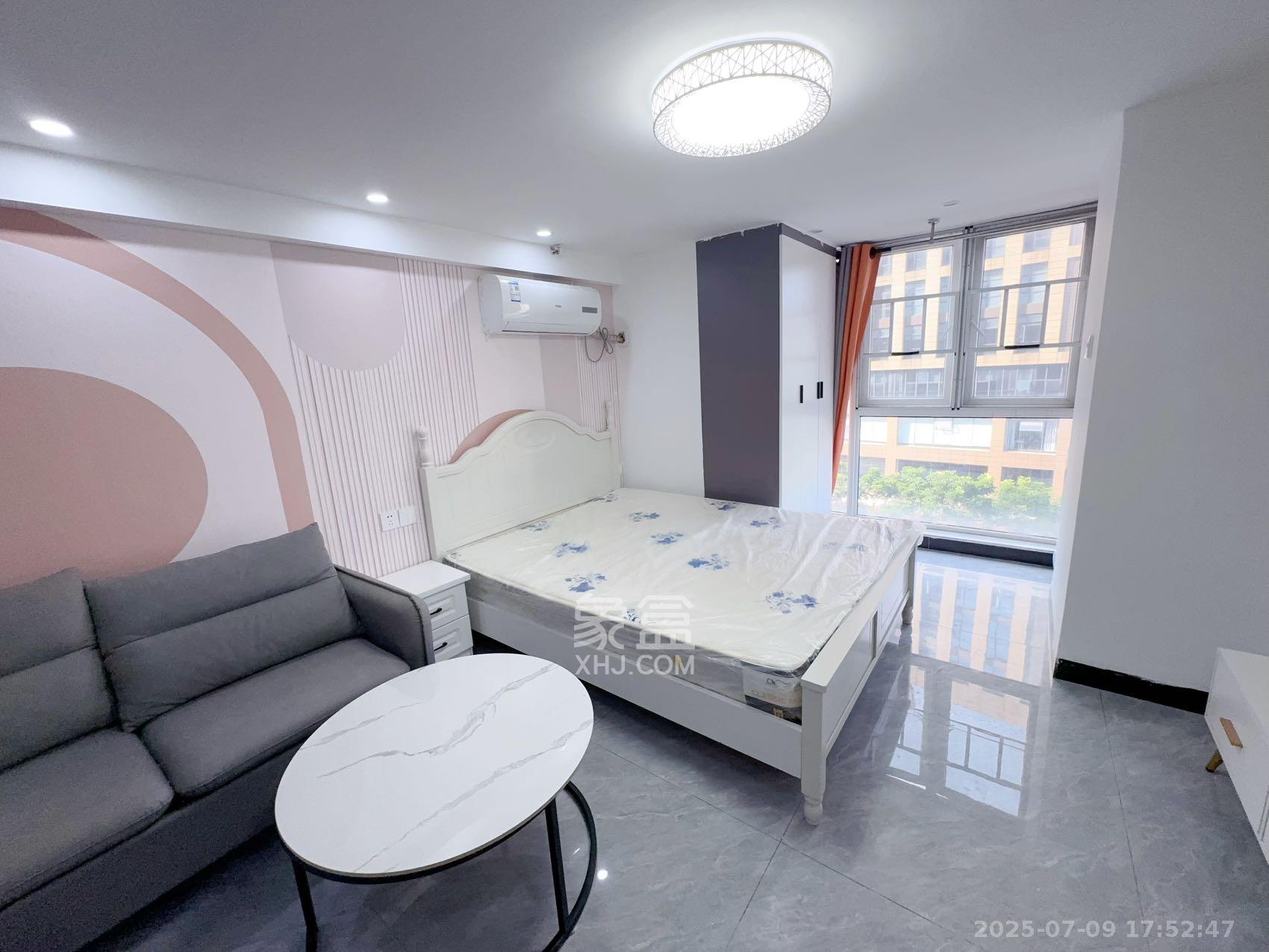 金地中交麓谷香颂(金地中交雅苑)  1室1厅1卫    1350.0元/月 金地中交麓谷香颂(金地中交雅苑)  1室1厅1卫    1350.0元/月室内图