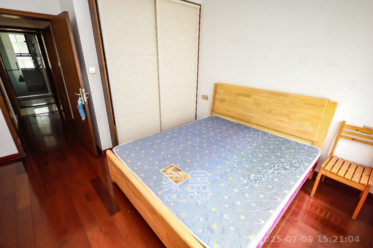 莱茵城  3室2厅1卫   2200.00元/月室内图