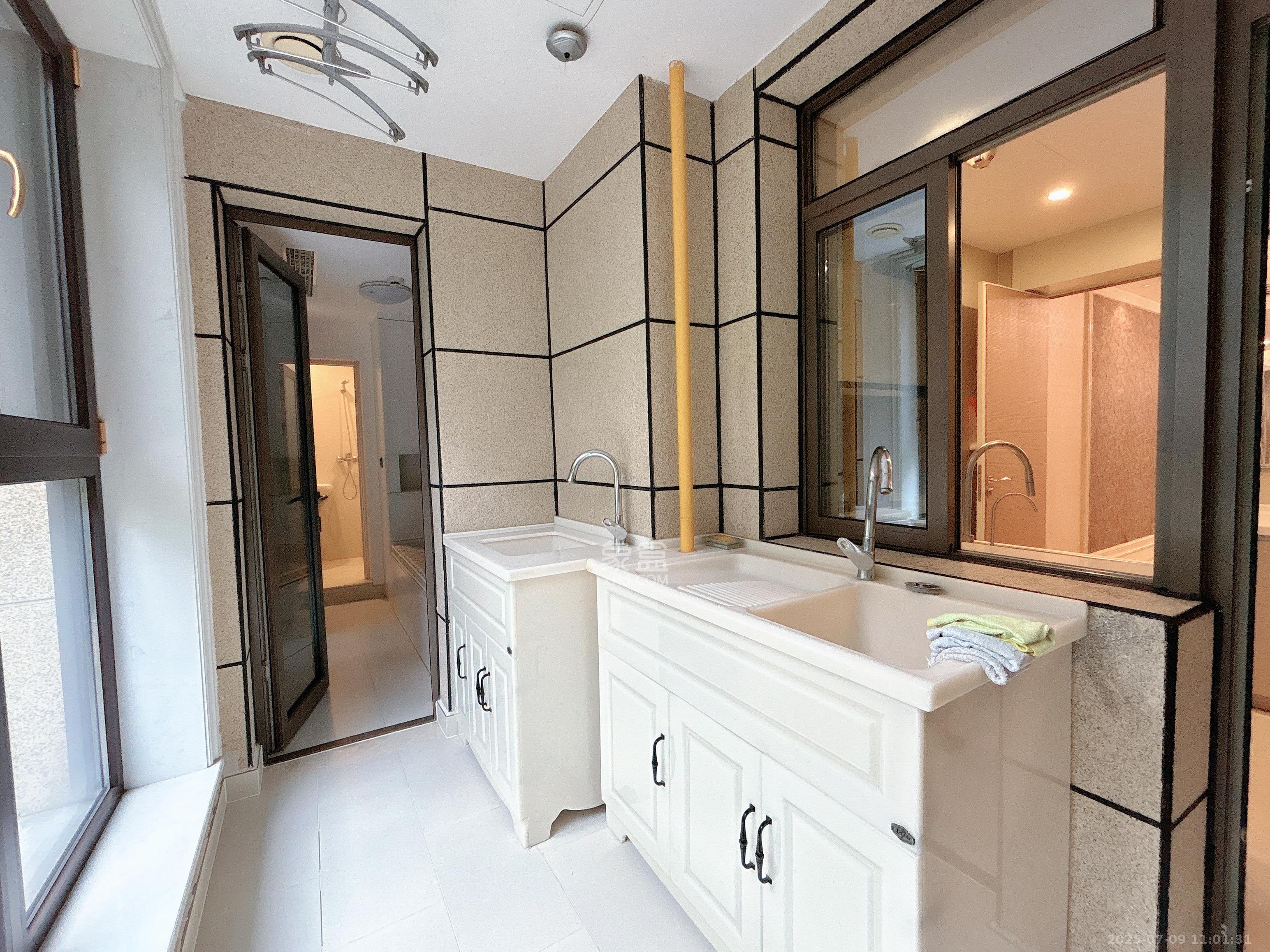 梅溪湖金茂府(金茂广场)(金茂览秀城) 4室2厅2卫 6200.0元/月 梅溪湖金茂府(金茂广场)(金茂览秀城) 4室2厅2卫 6200.0元/月室内图