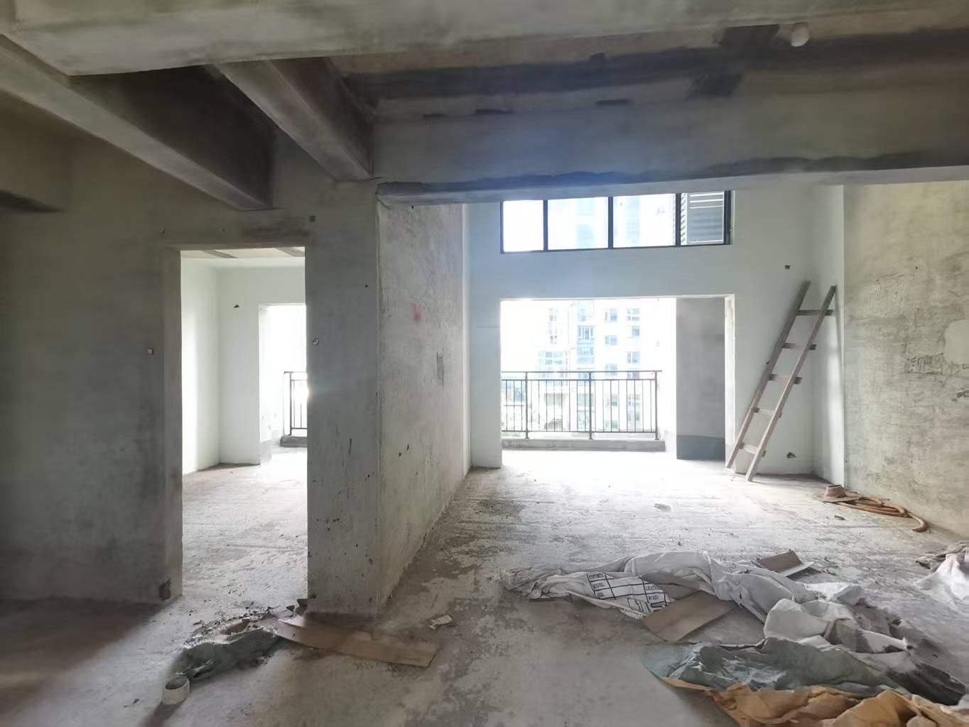 领御一方中心 4室2厅2卫 88.8万 领御一方中心 4室2厅2卫 88.8万室内图