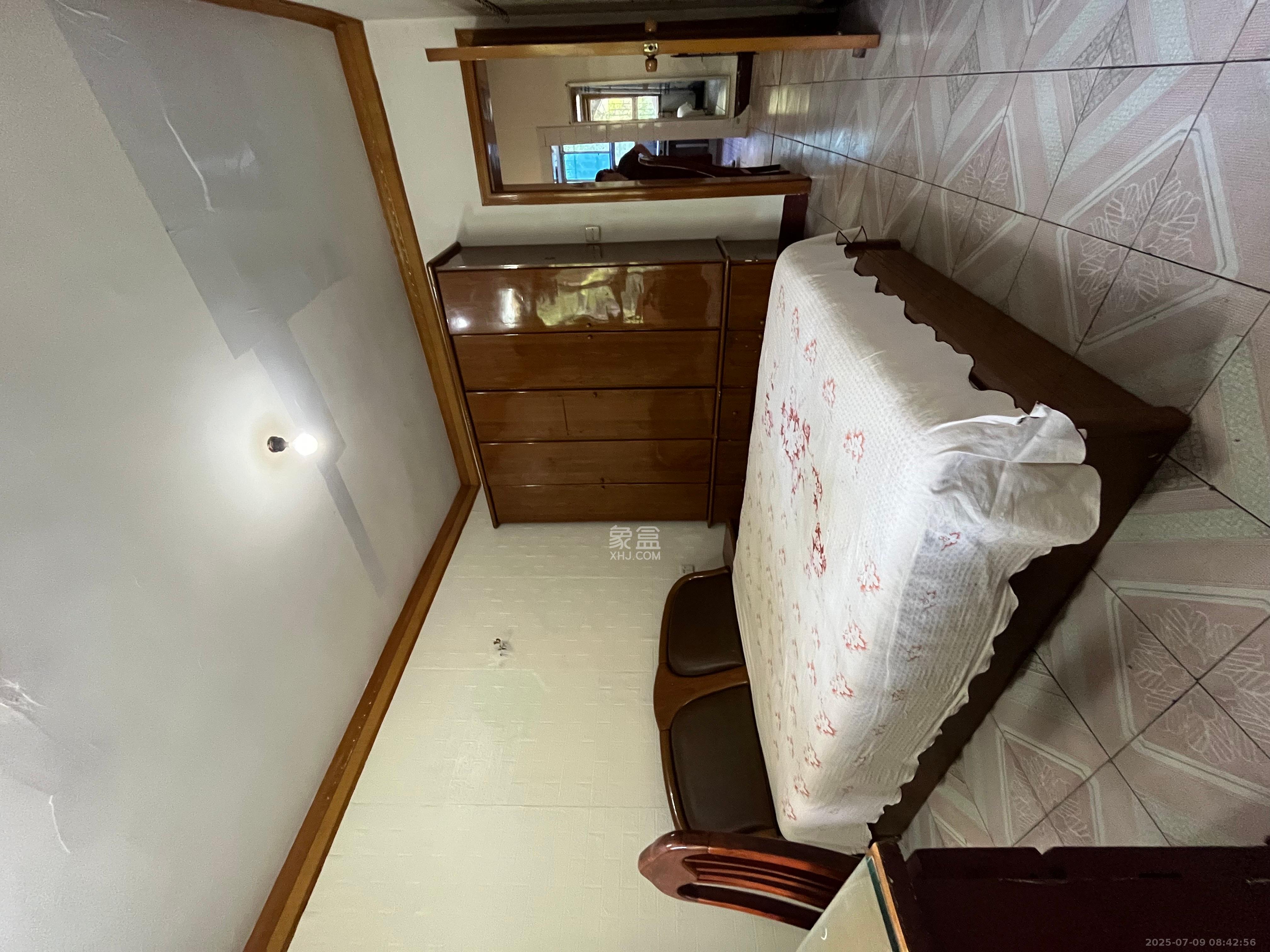 公交园小区（公交新村）  1室0厅0卫   1400.00元/月室内图