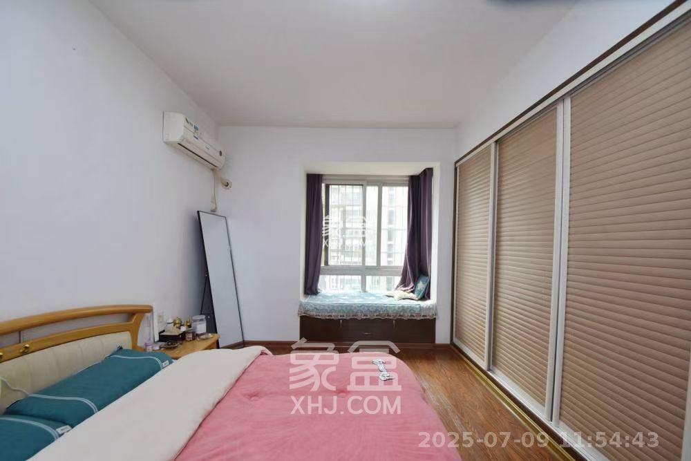 丽星景园  3室1厅1卫   2900.00元/月室内图