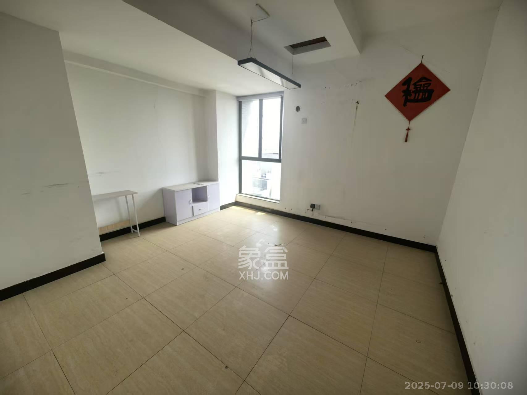 华翼府   540.0㎡     20000.00元/月室内图