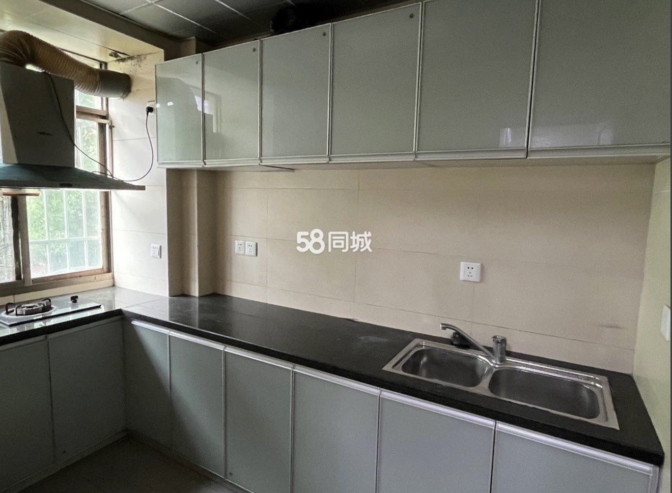 蒸水花苑  1室0厅0卫   1600.00元/月户型图