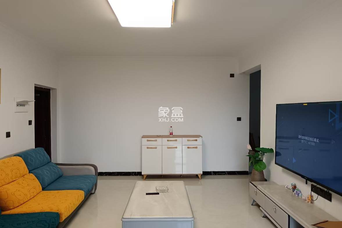 锦华大厦 2室2厅1卫 1550.0元/月 锦华大厦 2室2厅1卫 1550.0元/月室内图