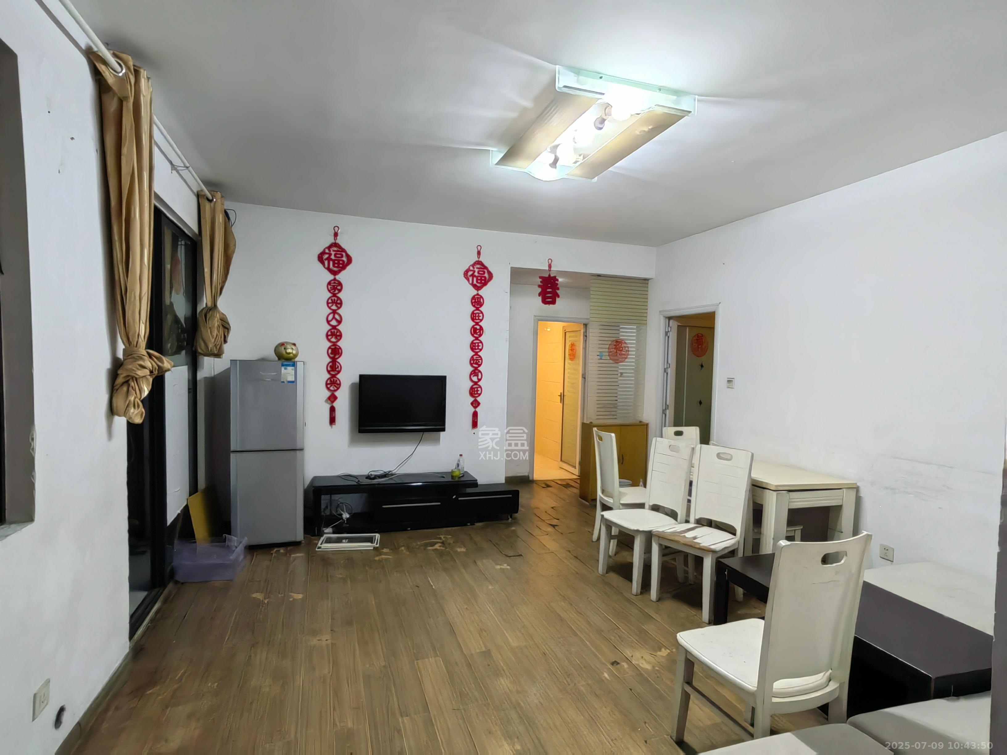 锦湘国际星城三期(锦绣苑) 2室2厅1卫 2100.0元/月 锦湘国际星城三期(锦绣苑) 2室2厅1卫 2100.0元/月室内图