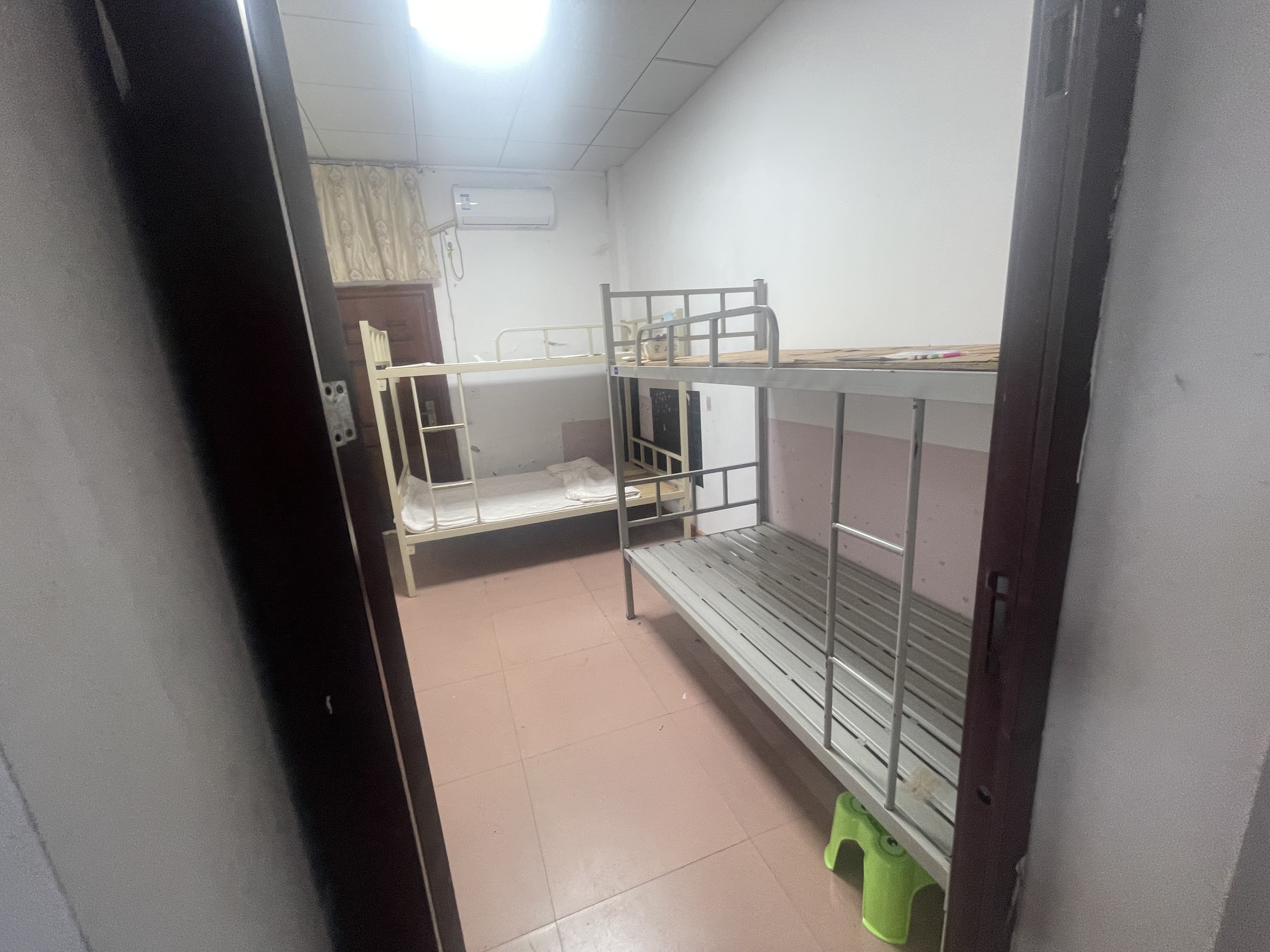 平安花苑  2室1厅1卫   1200.00元/月室内图