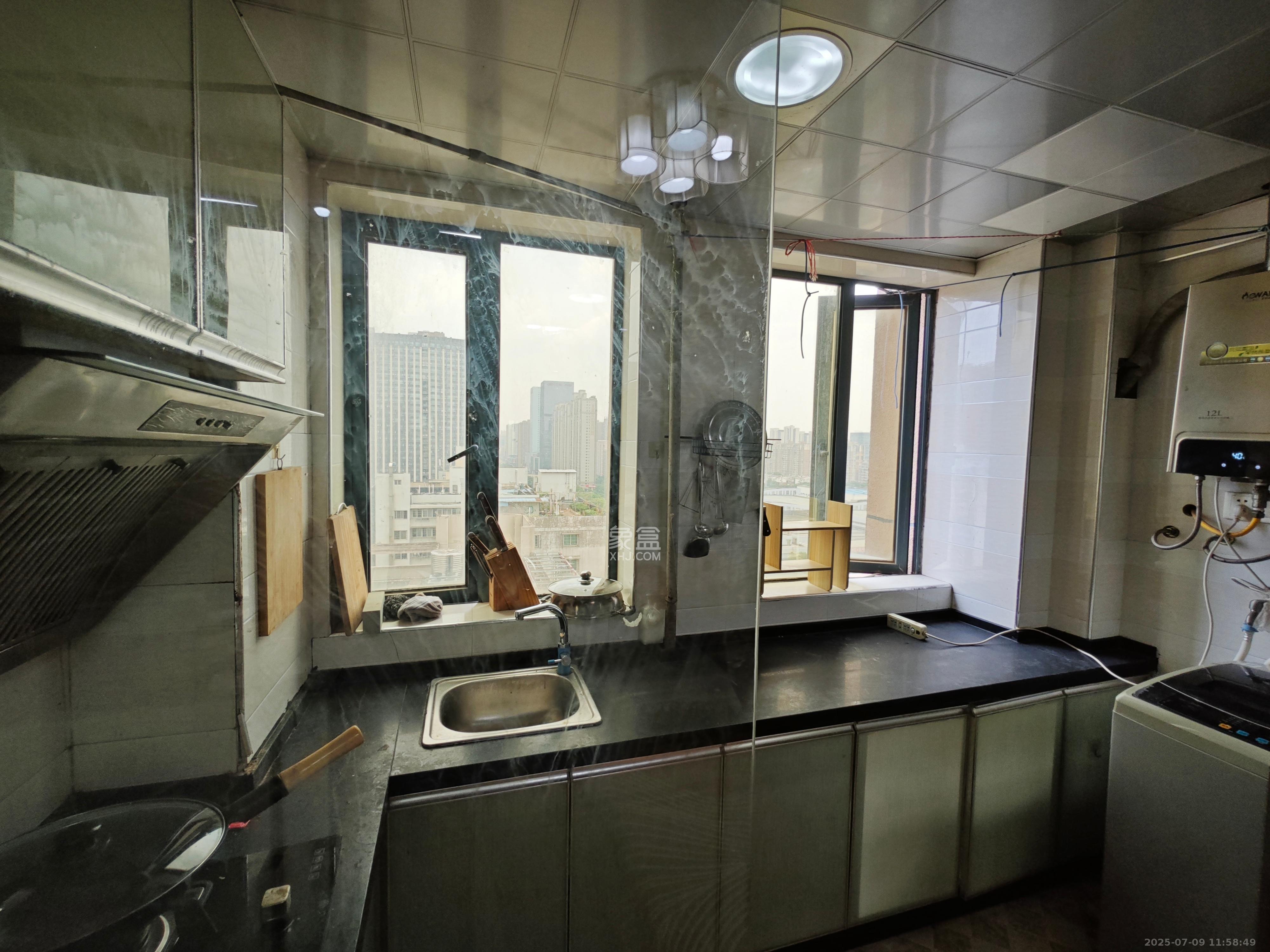 爱都(IDO) 1室1厅1卫 1580.0元/月 爱都(IDO) 1室1厅1卫 1580.0元/月室内图