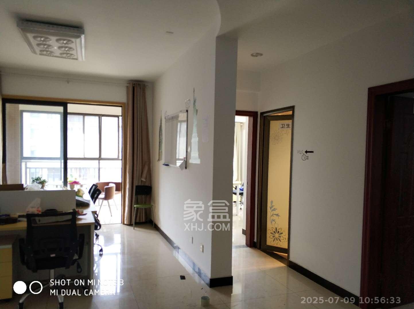 万博汇  2室1厅1卫    2000.0元/月 万博汇  2室1厅1卫    2000.0元/月室内图1