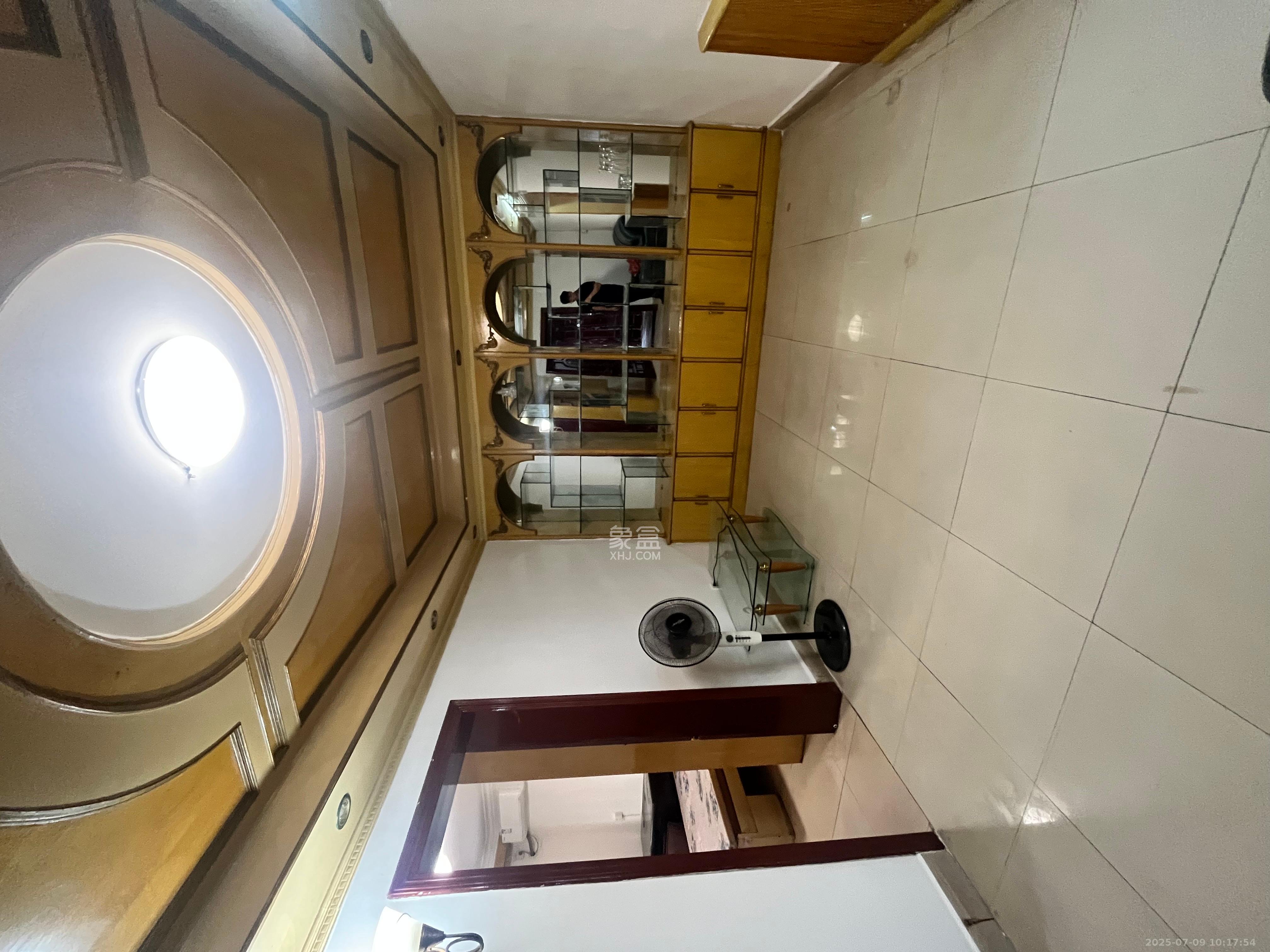 桂花公寓  2室2厅1卫    1400.0元/月 桂花公寓  2室2厅1卫    1400.0元/月室内图