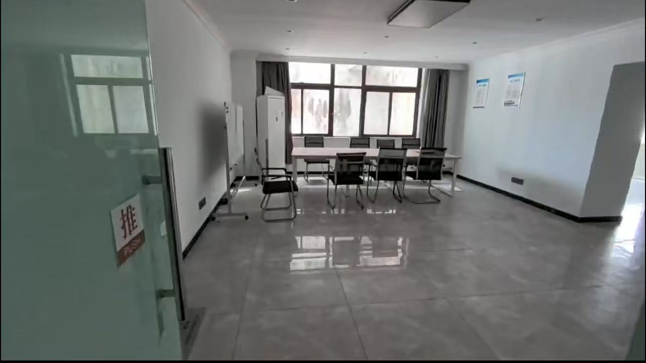 港澳申亚大厦   131.0㎡     5500.00元/月室内图