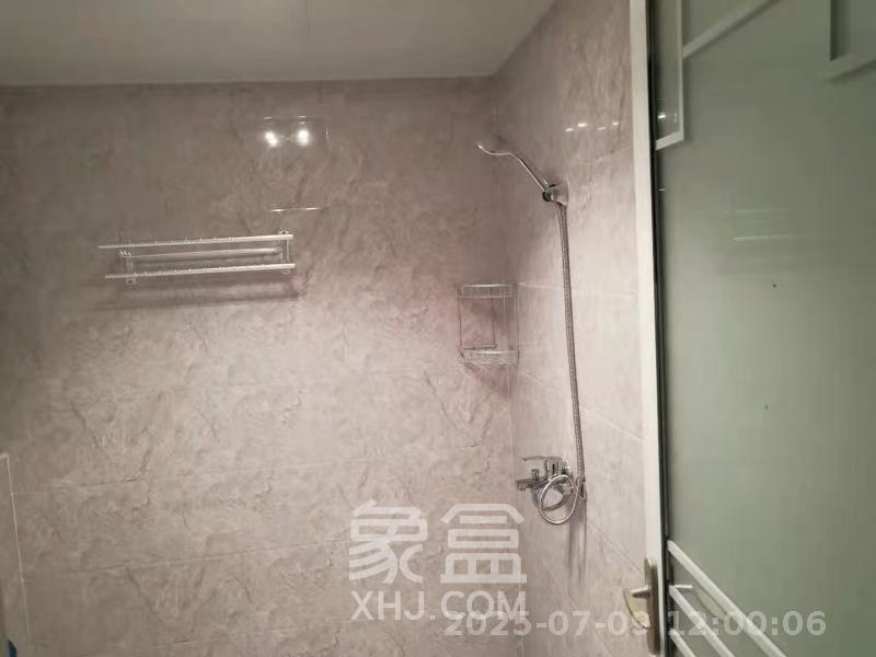 保利城（中航城国际社区、郡原美村）  3室2厅2卫   2500.00元/月室内图