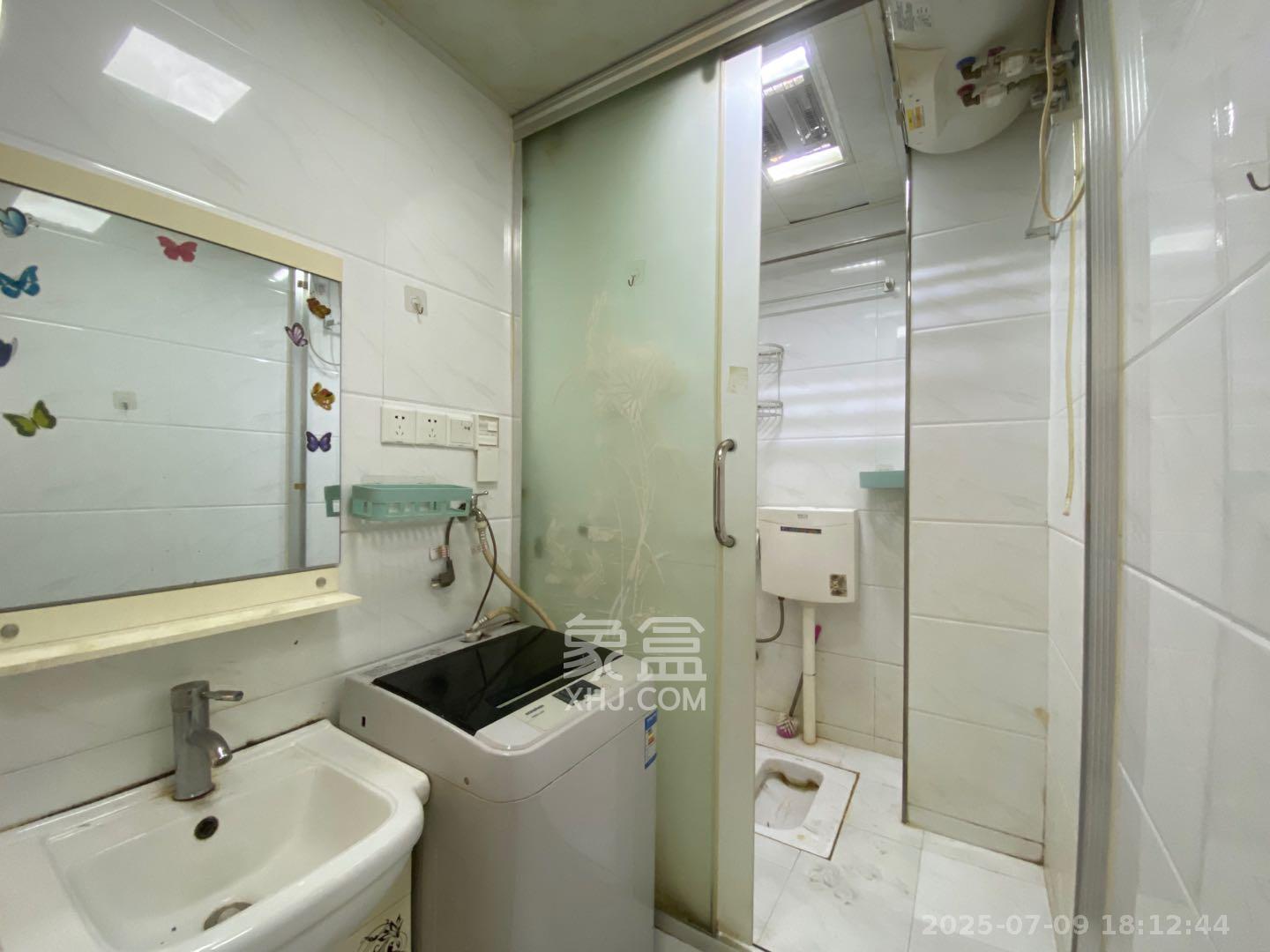 达美D6区 1室1厅1卫 1300.0元/月 达美D6区 1室1厅1卫 1300.0元/月室内图