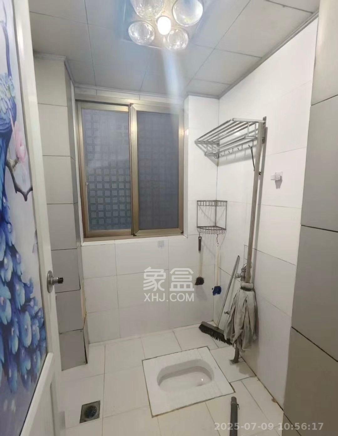 黄鹤小区1片 2室1厅1卫 1400.0元/月 黄鹤小区1片 2室1厅1卫 1400.0元/月室内图