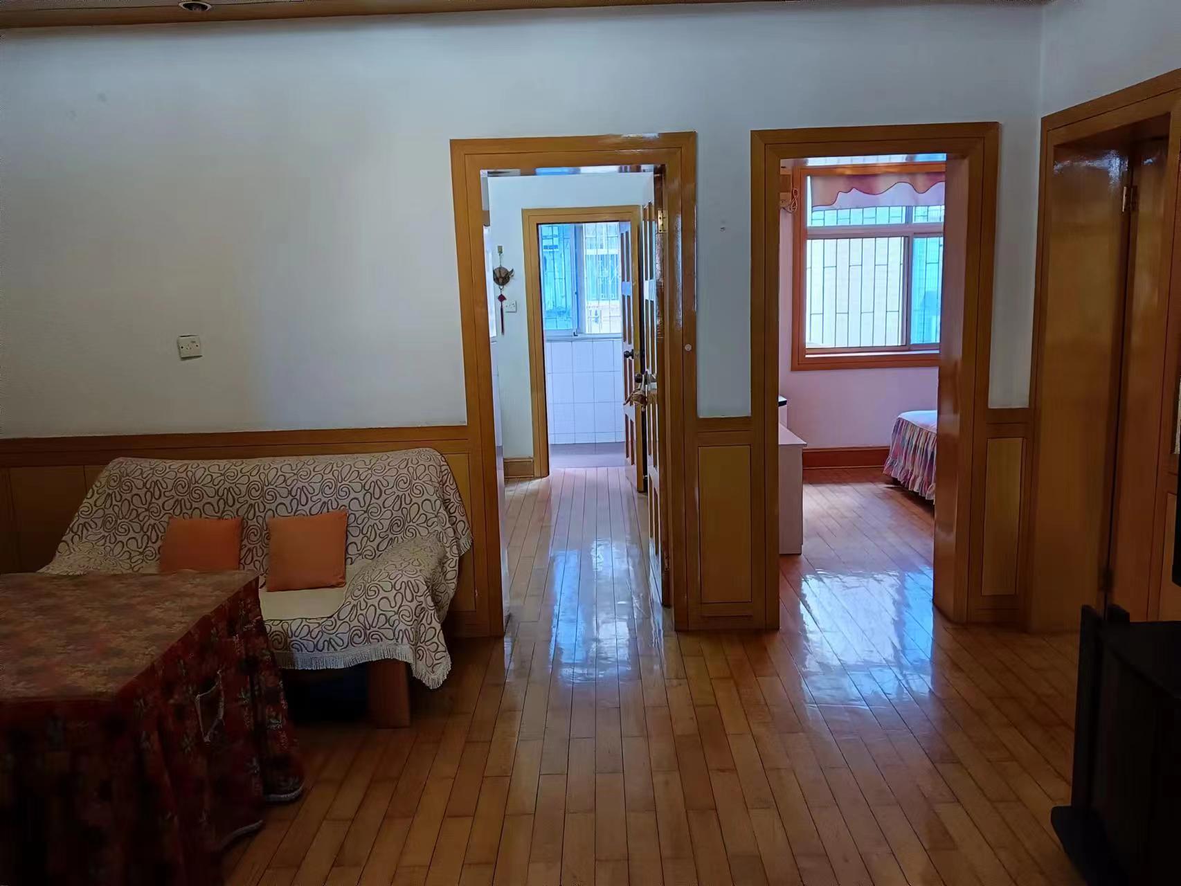 电力局家属楼  2室1厅1卫    45.8万