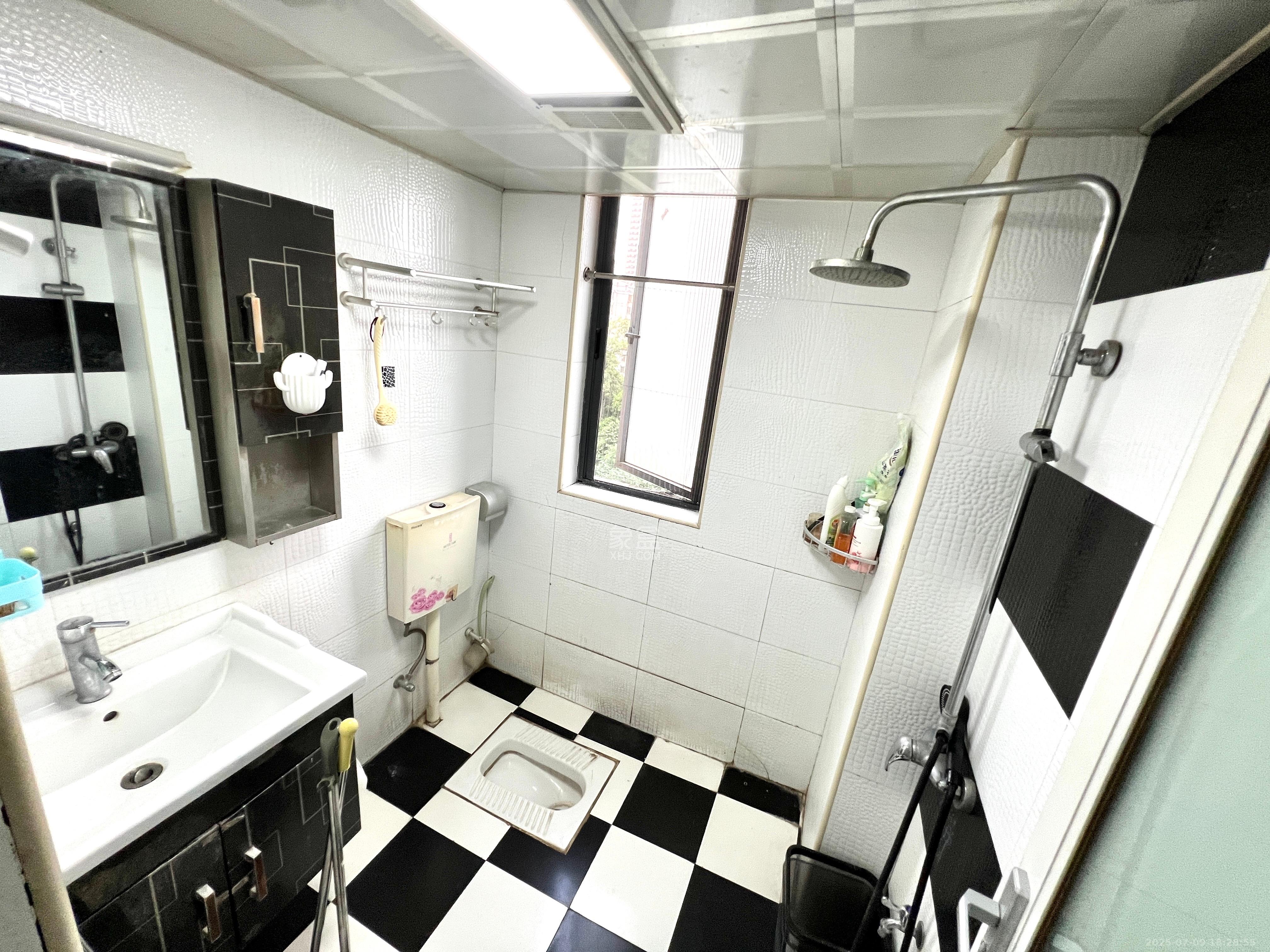 兰亭优壳(隽峰苑) 2室1厅1卫 2100.0元/月 兰亭优壳(隽峰苑) 2室1厅1卫 2100.0元/月室内图