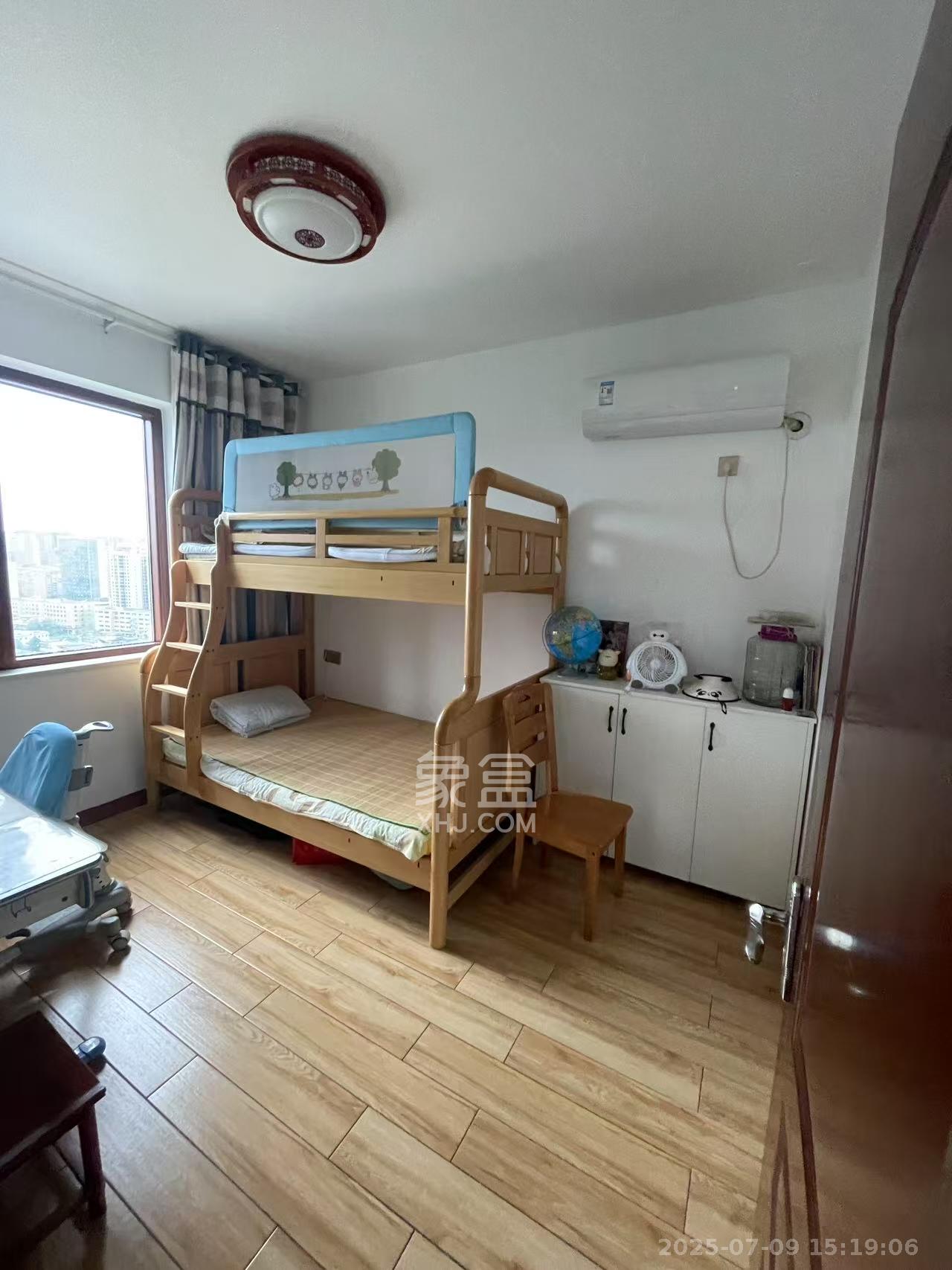 汇景豪庭  2室2厅1卫   2800.00元/月室内图