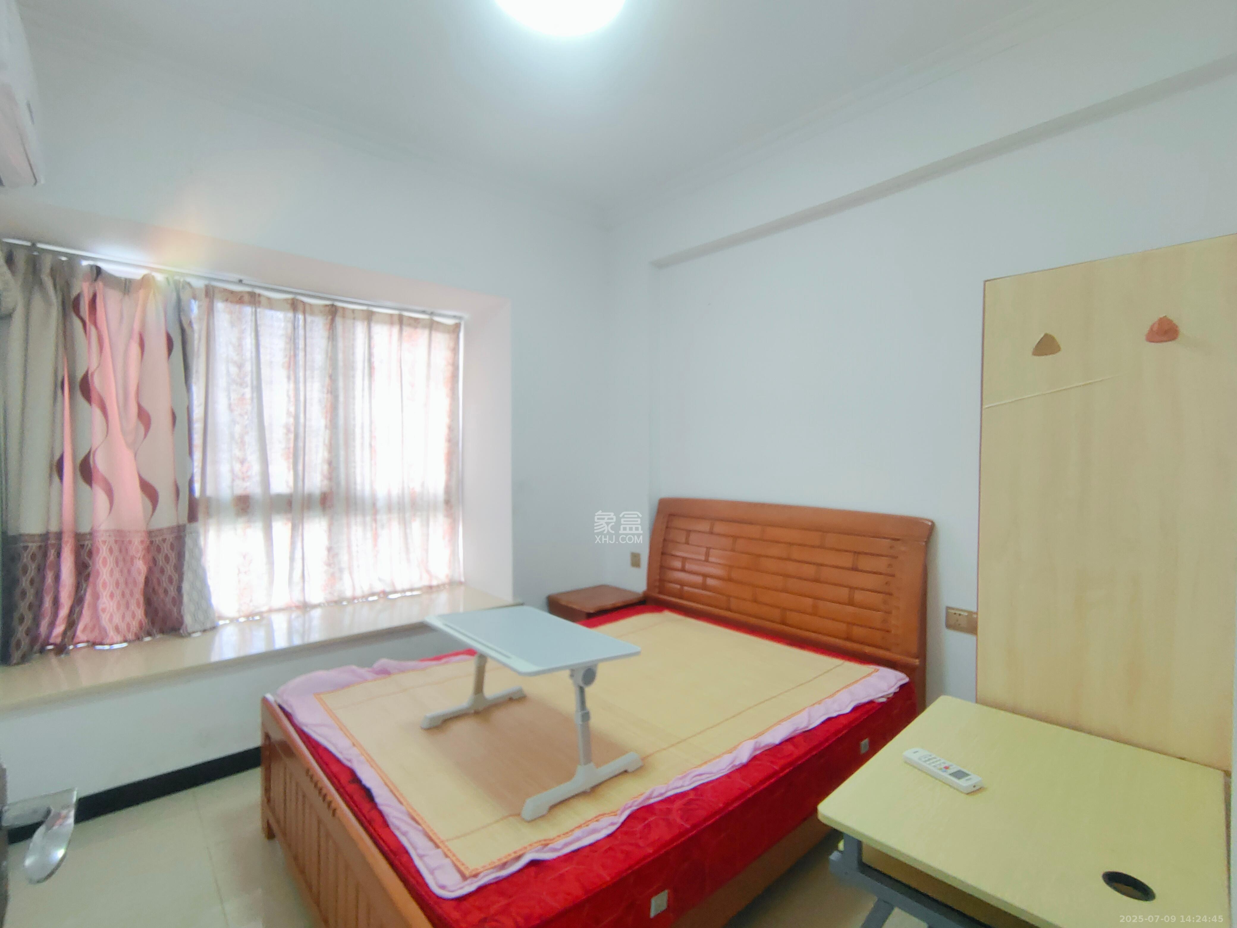 家和苑（原梅溪湖保障性住房一期）  4室2厅2卫   2400.00元/月室内图