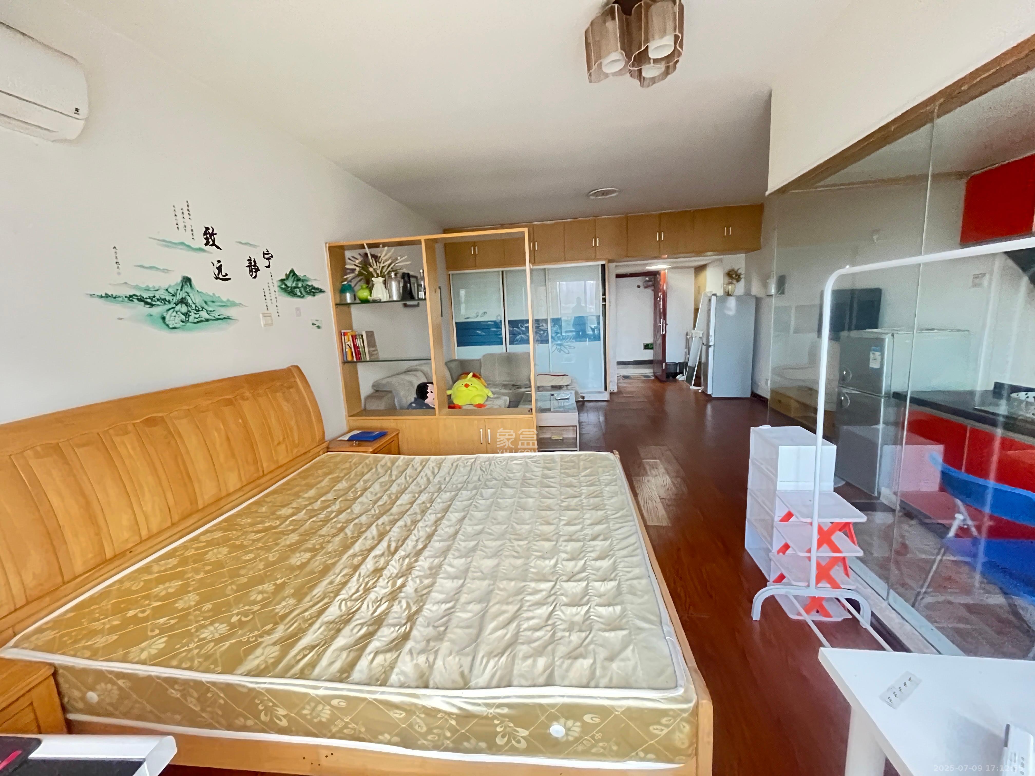 先锋东外滩 1室1厅1卫 1500.0元/月 先锋东外滩 1室1厅1卫 1500.0元/月室内图