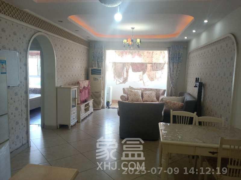 景江雅苑  1室2厅1卫   2500.00元/月室内图