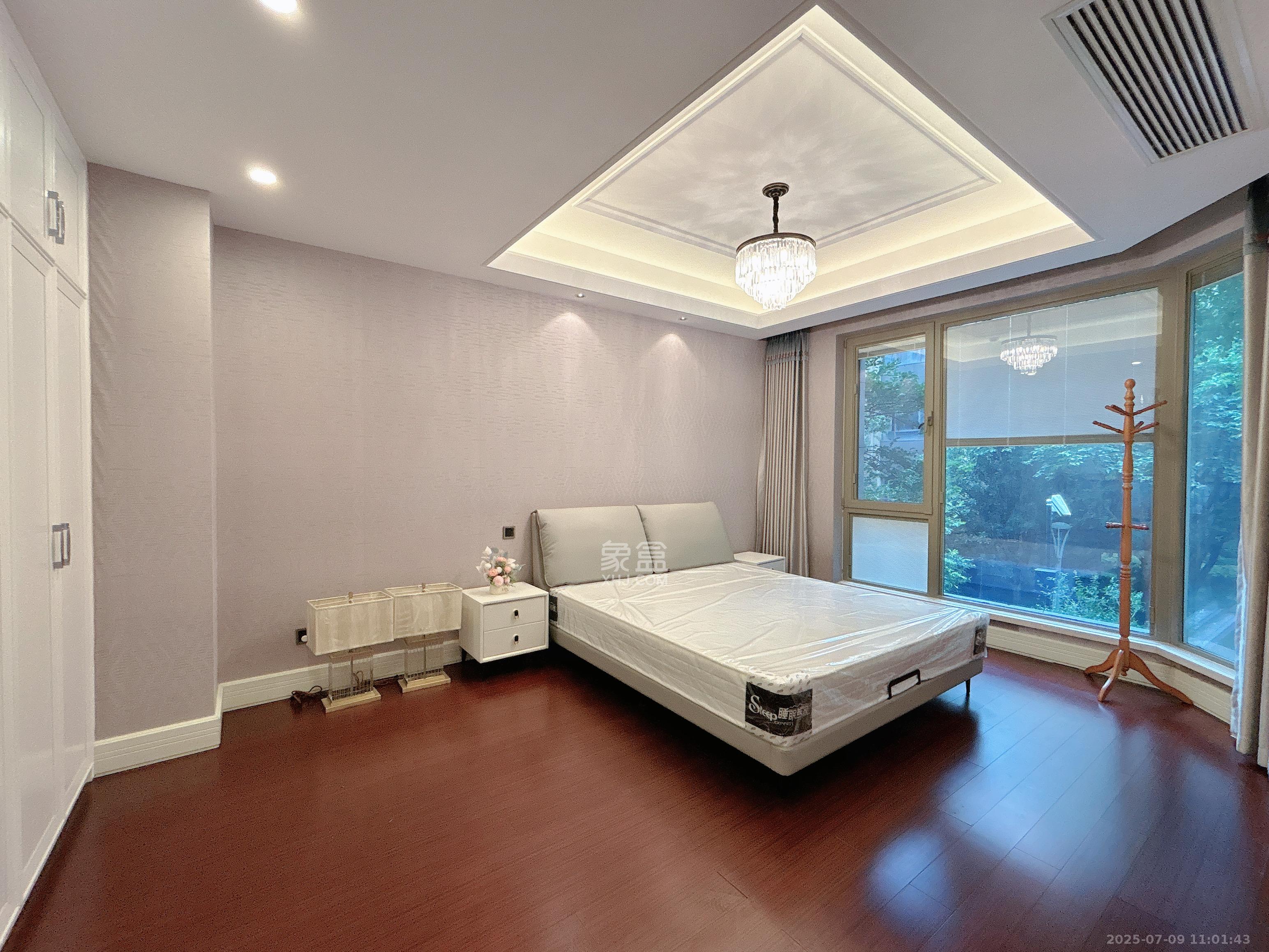 梅溪湖金茂府(金茂广场)(金茂览秀城) 4室2厅2卫 6200.0元/月 梅溪湖金茂府(金茂广场)(金茂览秀城) 4室2厅2卫 6200.0元/月室内图