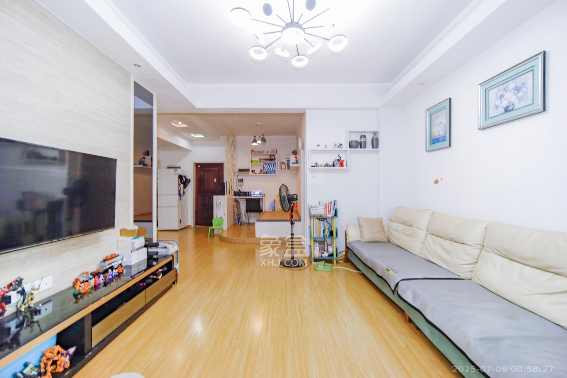 城南故事家园  2室2厅1卫    68.0万 城南故事家园  2室2厅1卫    68.0万