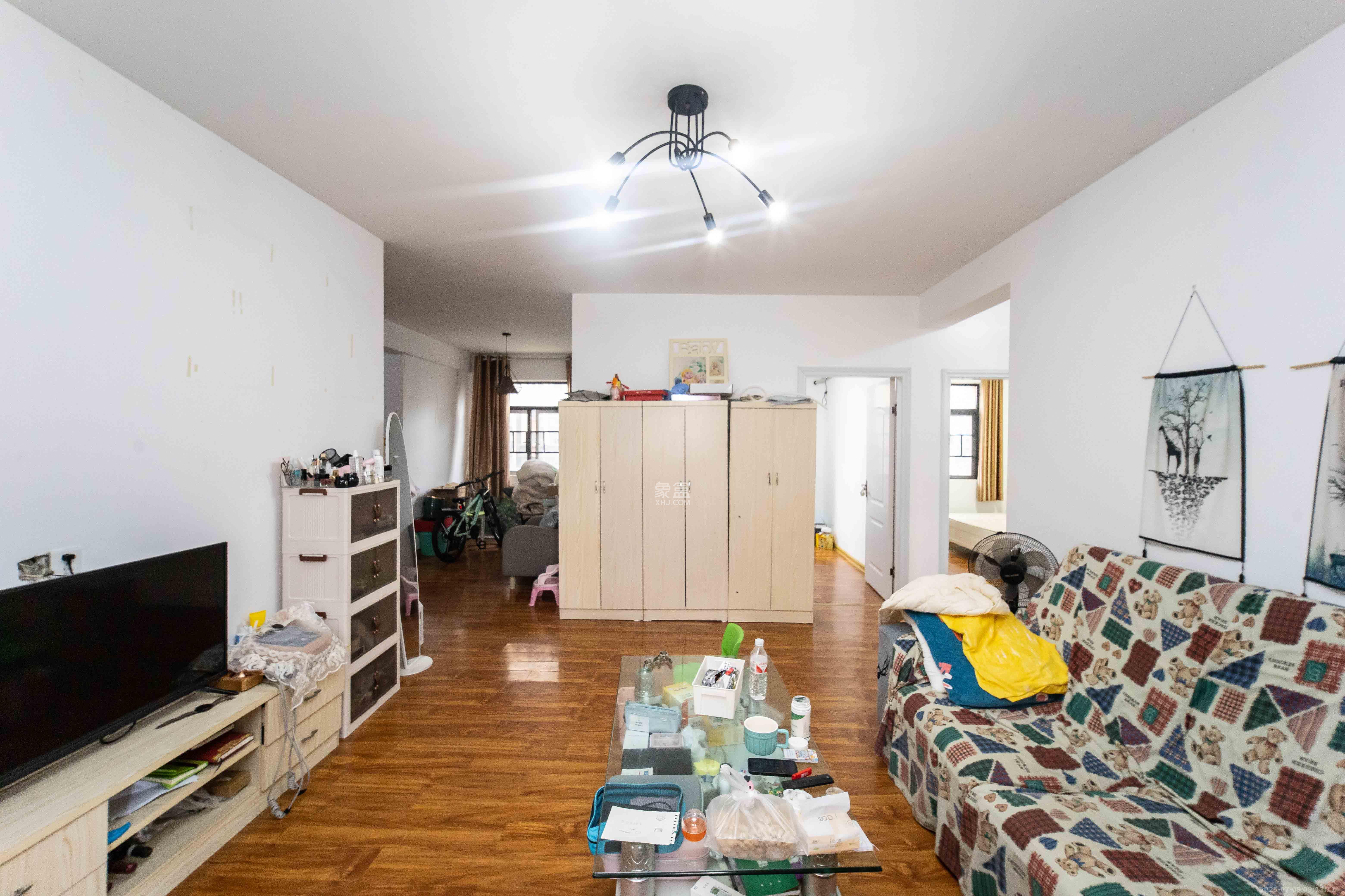 锦湘国际星城四期(金丽苑)  3室2厅2卫    2800.0元/月 锦湘国际星城四期(金丽苑)  3室2厅2卫    2800.0元/月