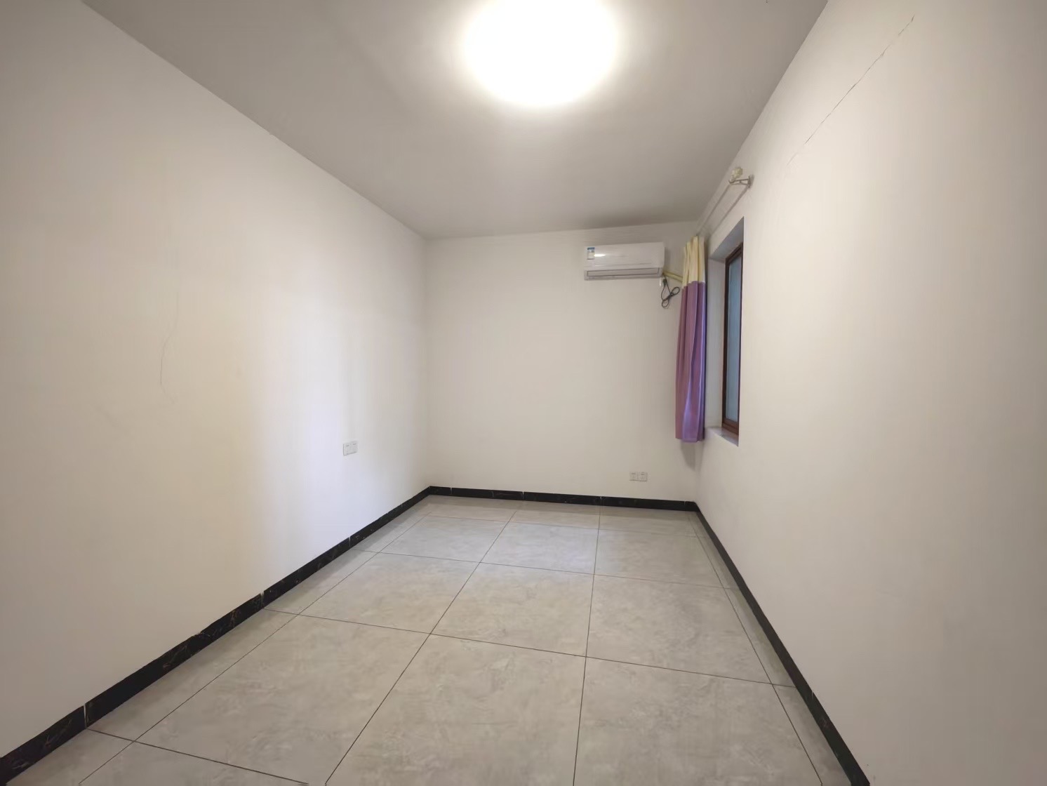 五江碧桂园城市广场  1室0厅0卫    2000.0元/月 五江碧桂园城市广场  1室0厅0卫    2000.0元/月室内图