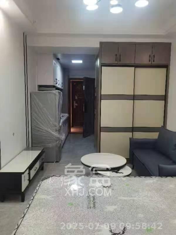 保利麓谷林语I区  1室1厅1卫   1570.00元/月室内图