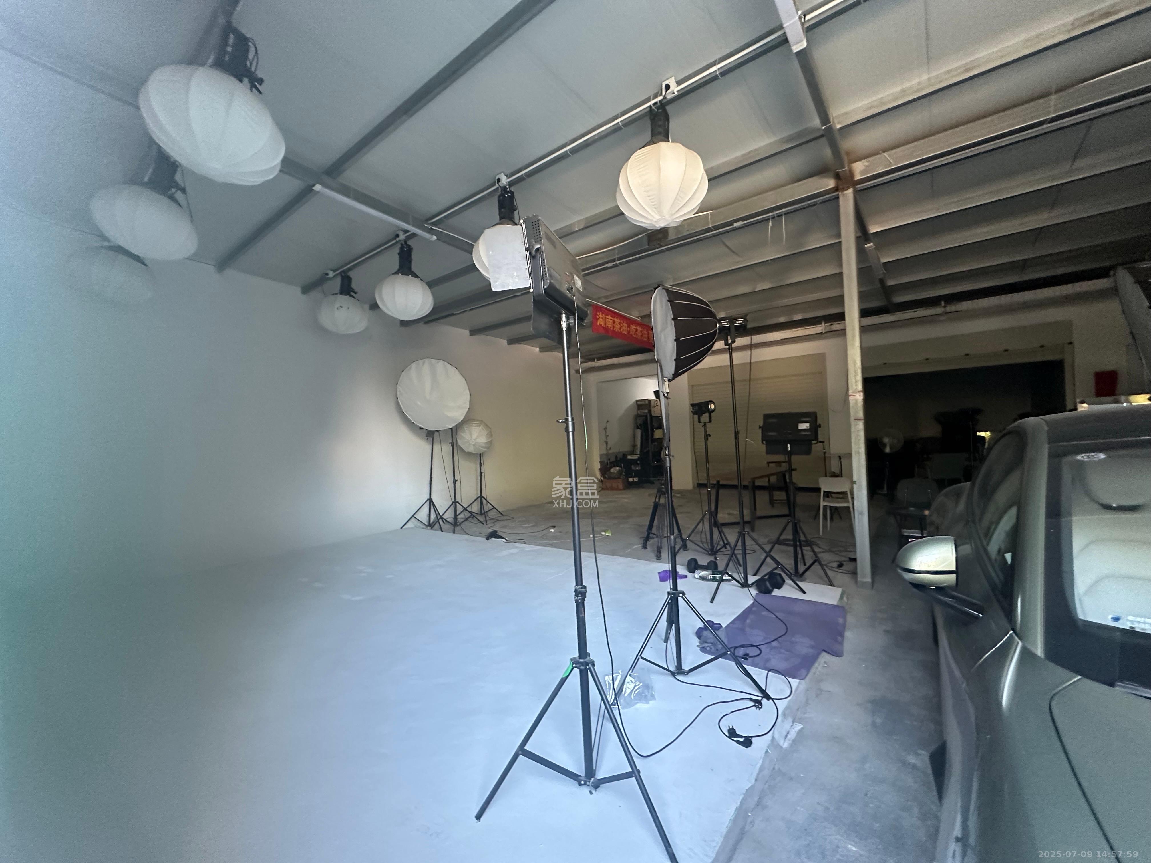 望岳街道谷峰村  1室0厅0卫   15000.00元/月室内图