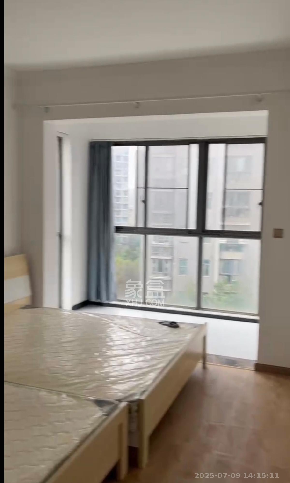 颐和佳园 4室2厅2卫 3500.00元/月 颐和佳园 4室2厅2卫 3500.00元/月室内图