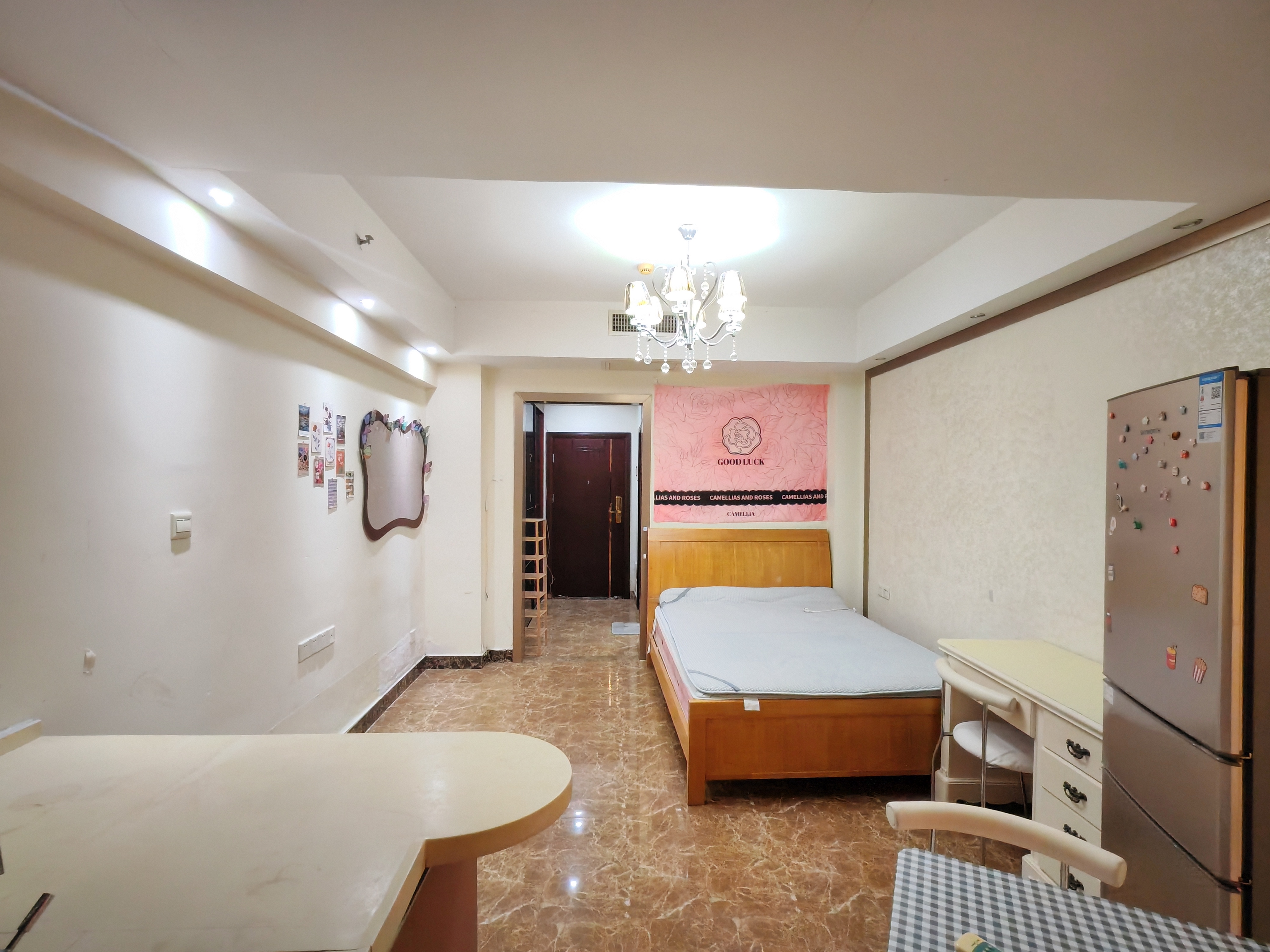 正大豪庭 1室1厅1卫 1700.0元/月 正大豪庭 1室1厅1卫 1700.0元/月室内图