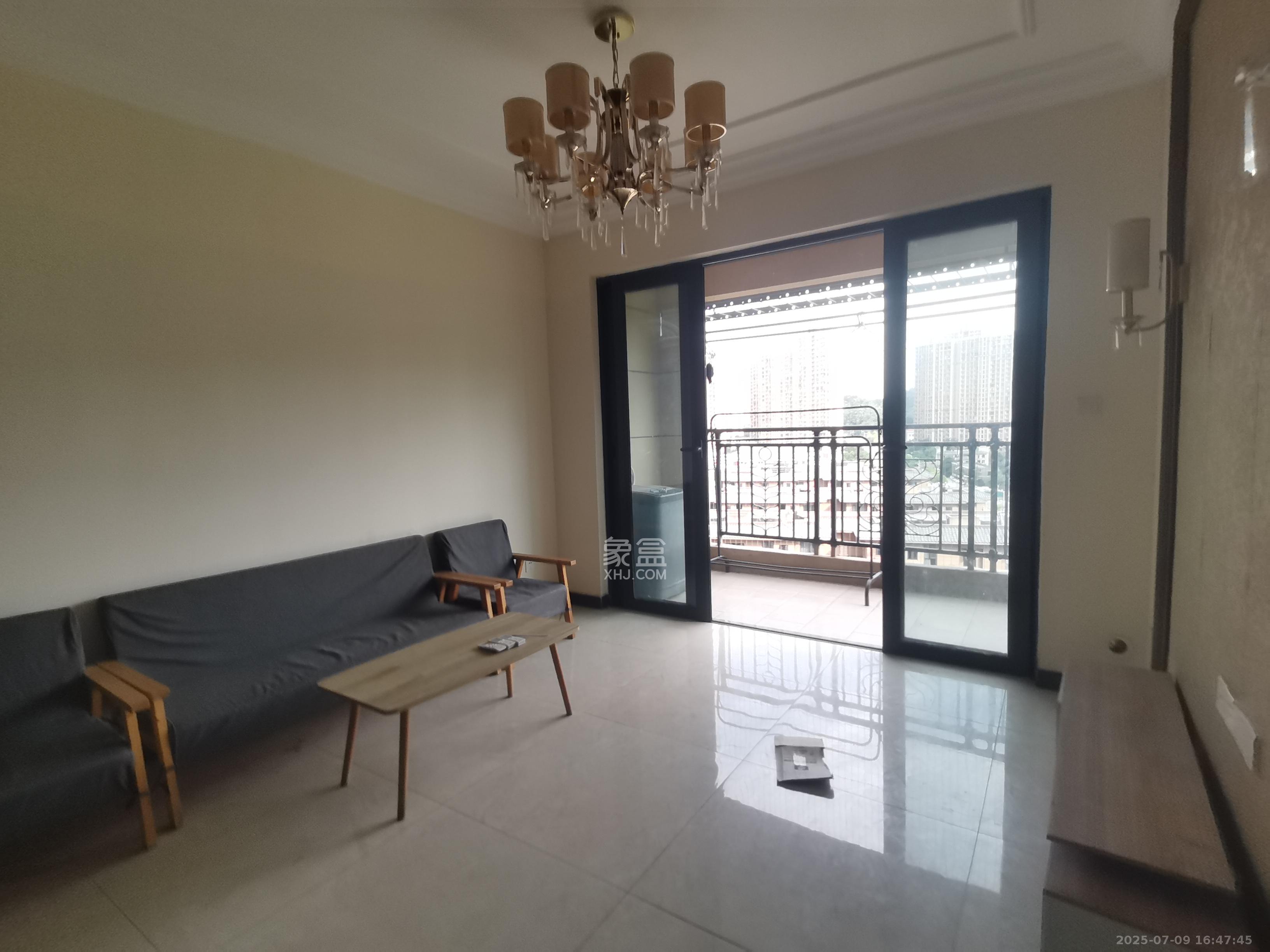 恒大御景天下城一期 3室2厅1卫 1900.0元/月 恒大御景天下城一期 3室2厅1卫 1900.0元/月室内图