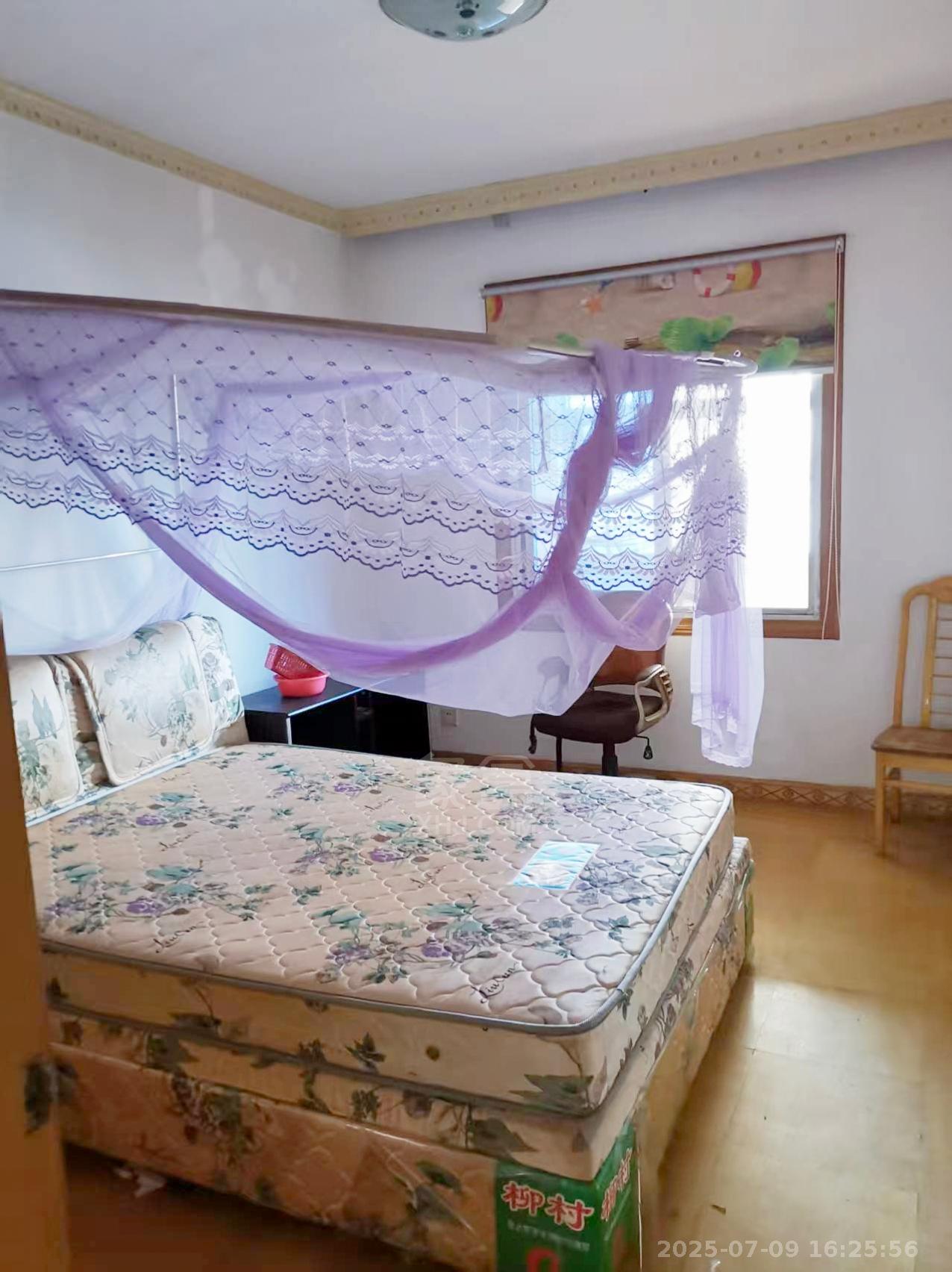 耀华新村  3室2厅1卫    1200.0元/月 耀华新村  3室2厅1卫    1200.0元/月室内图