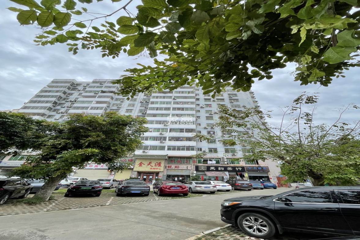 矿冶大厦 3室2厅2卫 2700.0元/月 矿冶大厦 3室2厅2卫 2700.0元/月室内图