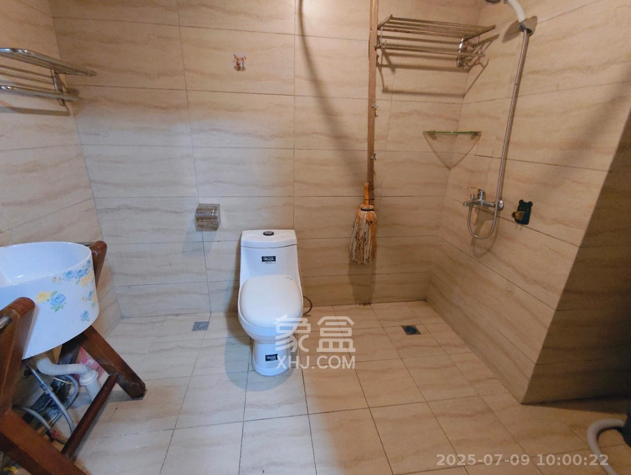 上河国际F座  1室0厅1卫   1500.00元/月室内图