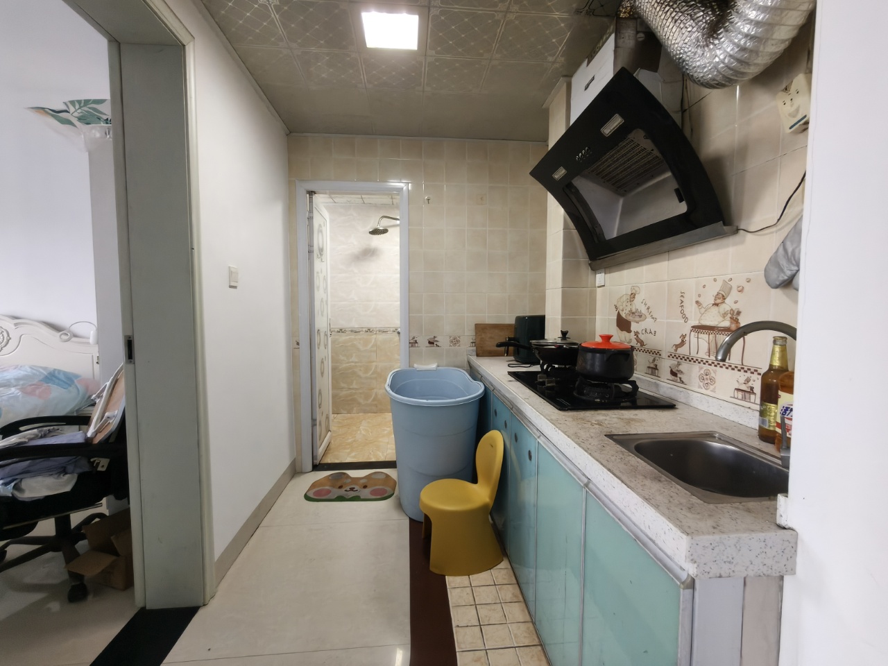 椰岛广场  1室1厅1卫    94.0万 椰岛广场  1室1厅1卫    94.0万室内图