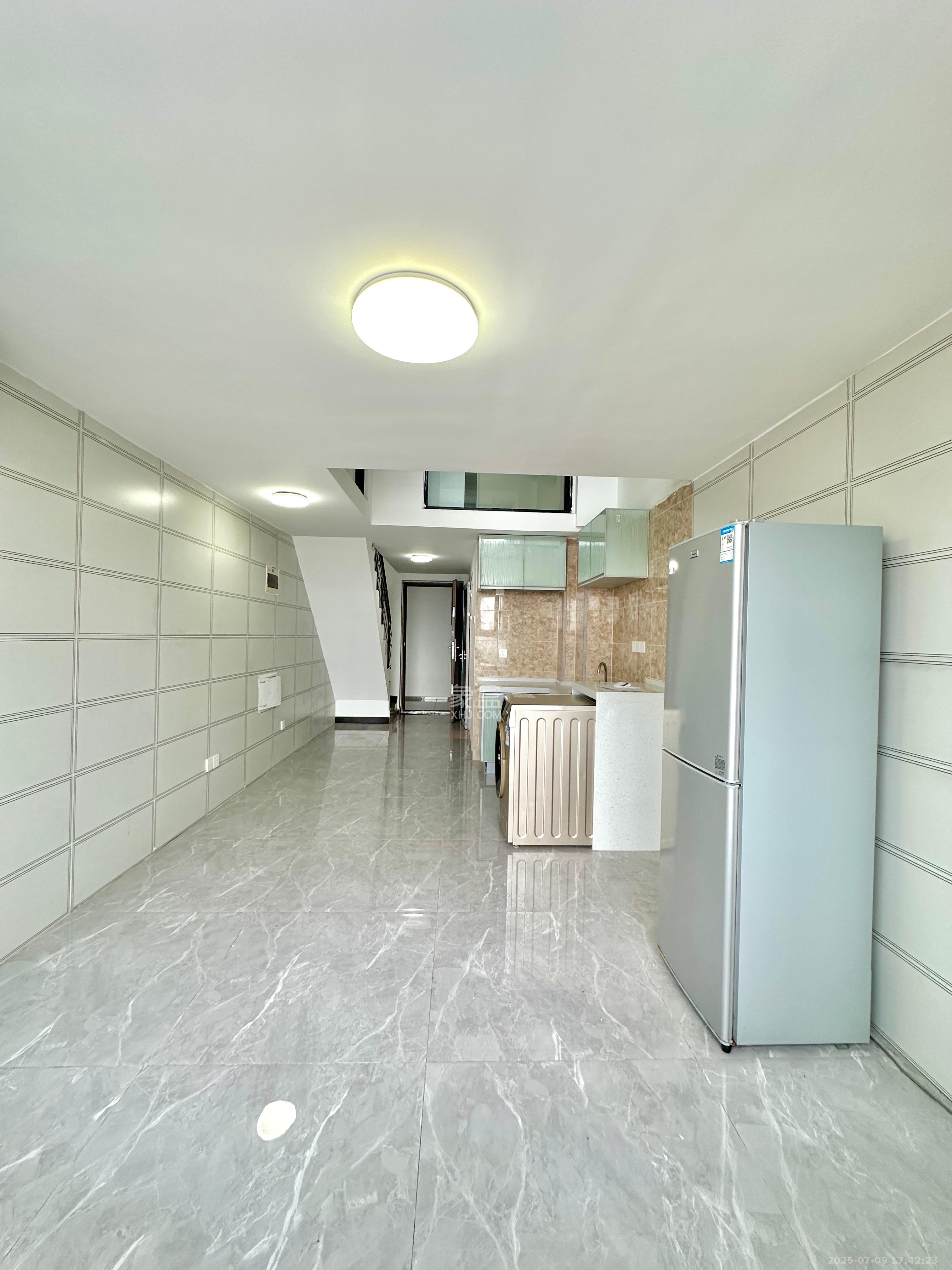 弘坤云寓  2室2厅1卫    2200.0元/月室内图