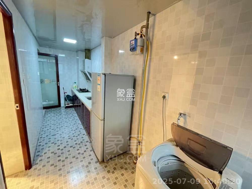 旺和佳苑 1室1厅1卫 1000.0元/月 旺和佳苑 1室1厅1卫 1000.0元/月室内图