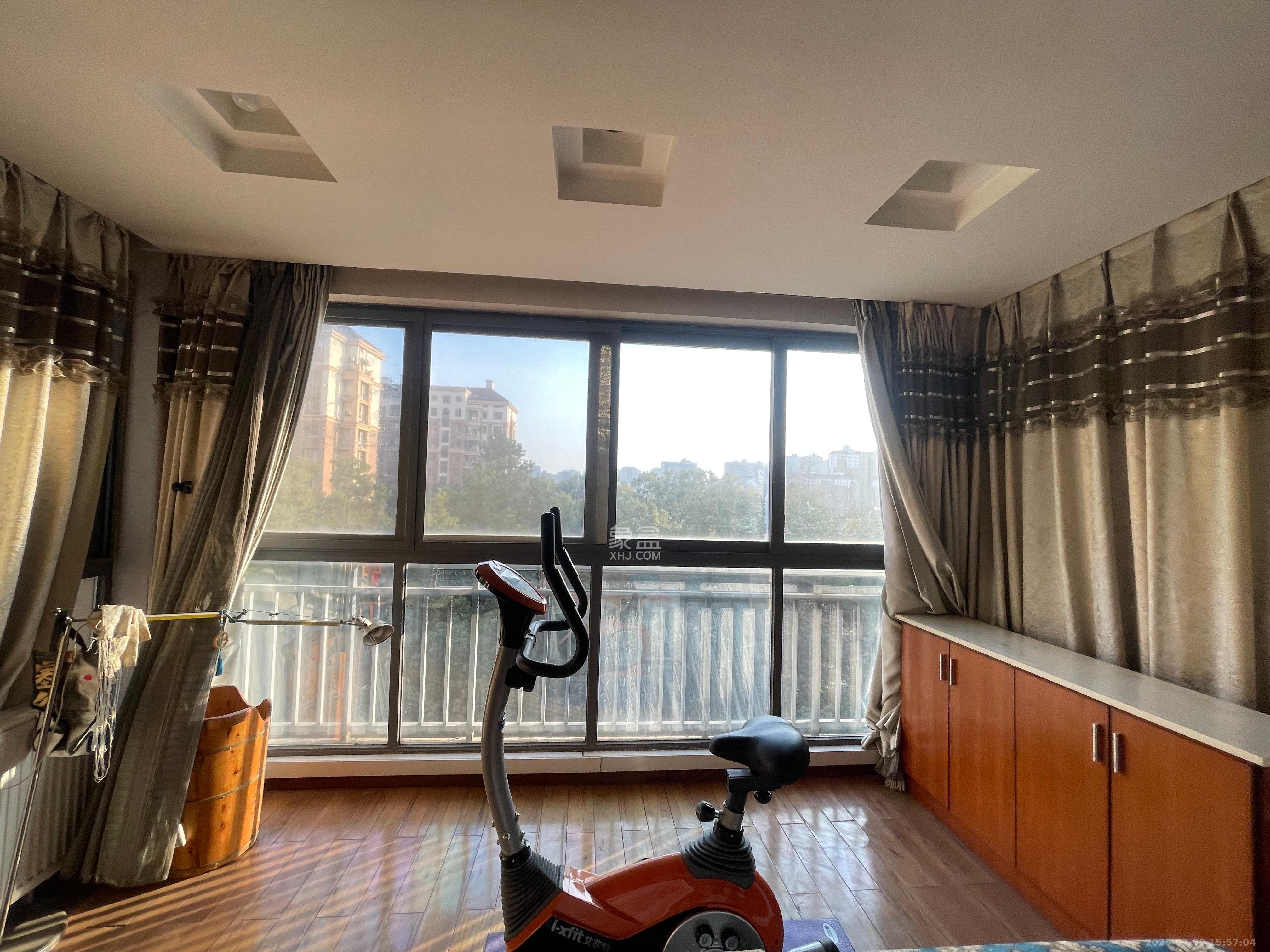 上海城小区  4室2厅2卫    3000.0元/月 上海城小区  4室2厅2卫    3000.0元/月室内图