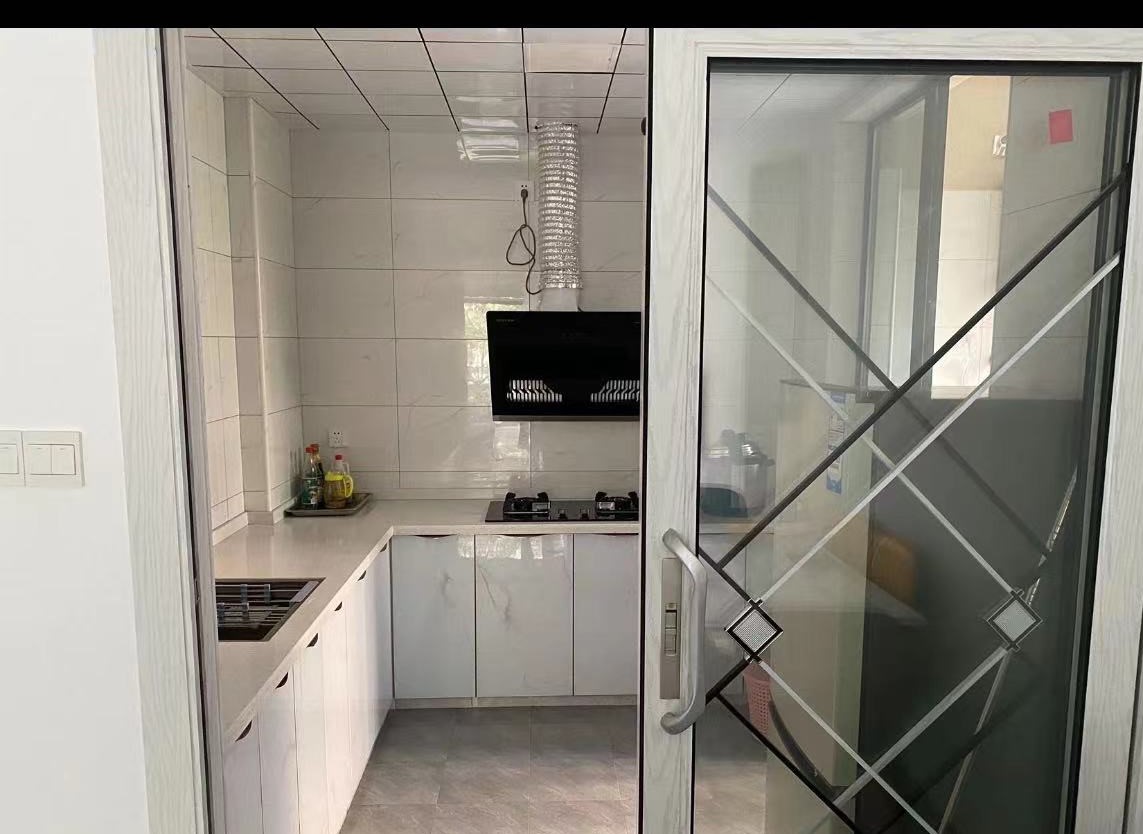 美的梧桐庄园 3室2厅2卫 2200.0元/月 美的梧桐庄园 3室2厅2卫 2200.0元/月室内图