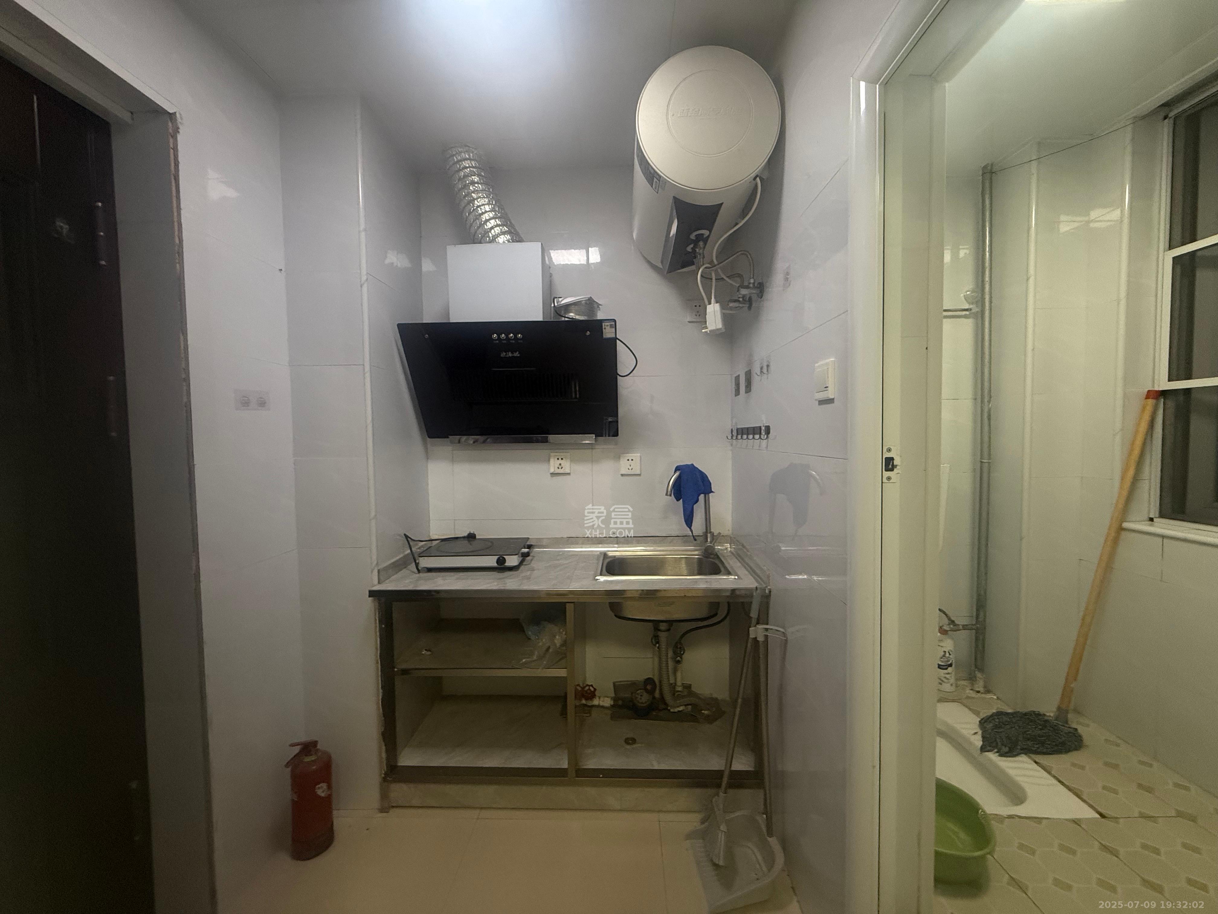 朝正美苑 1室1厅1卫 1200.0元/月 朝正美苑 1室1厅1卫 1200.0元/月室内图