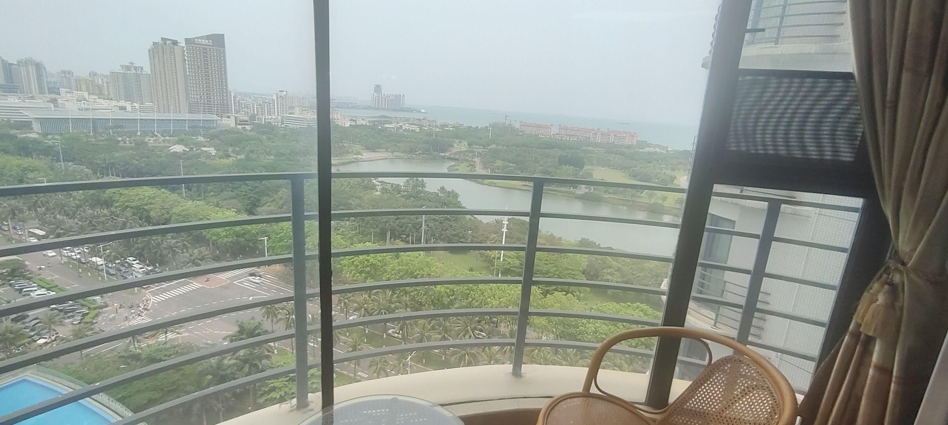 宝华海景 1室2厅1卫 3000.0元/月 宝华海景 1室2厅1卫 3000.0元/月室内图