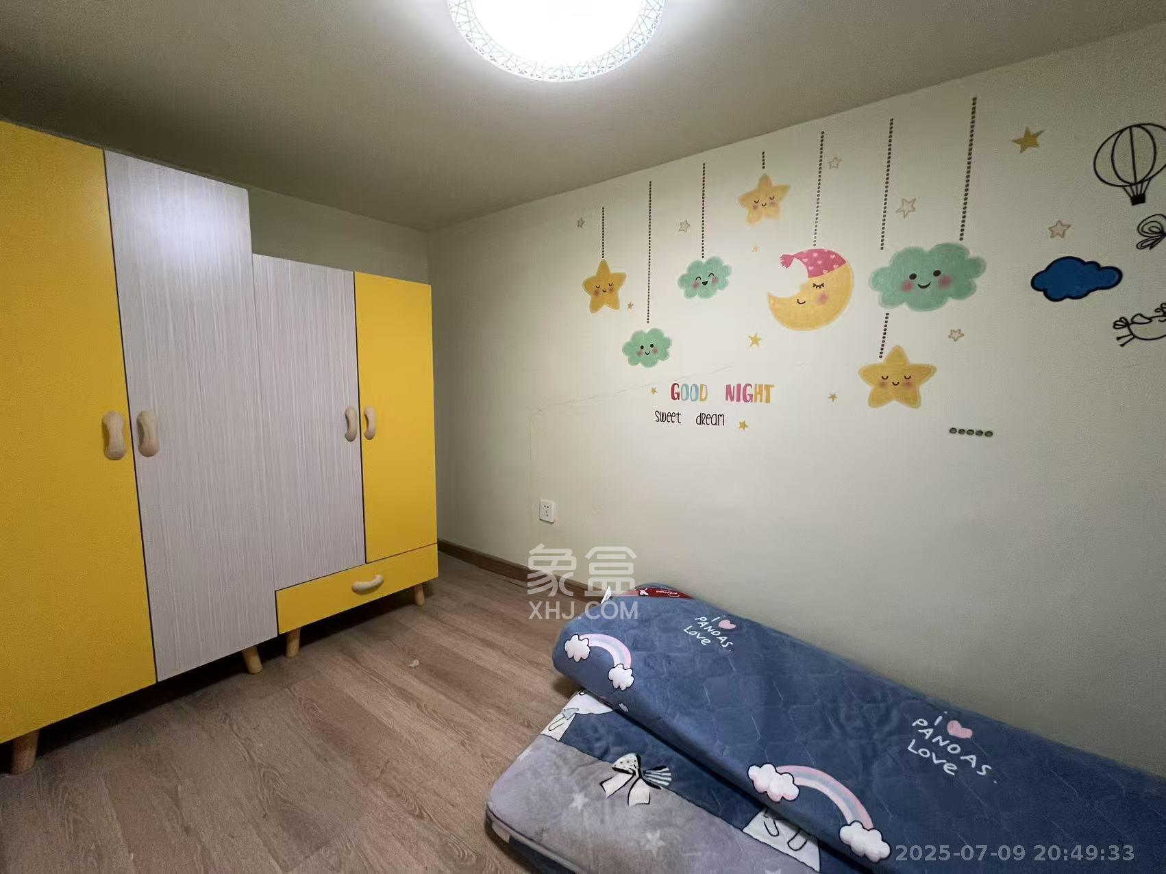 龙湖新壹城  1室1厅1卫    1500.0元/月 龙湖新壹城  1室1厅1卫    1500.0元/月室内图