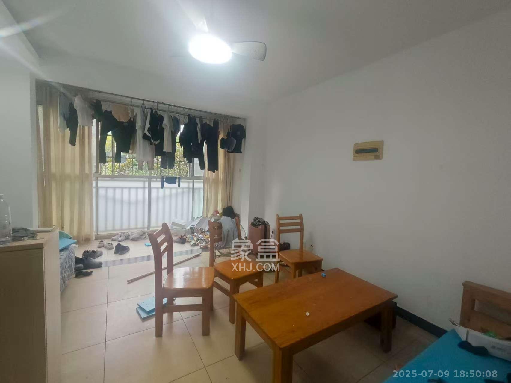 谷山乐园一期 2室2厅1卫 1800.0元/月 谷山乐园一期 2室2厅1卫 1800.0元/月室内图