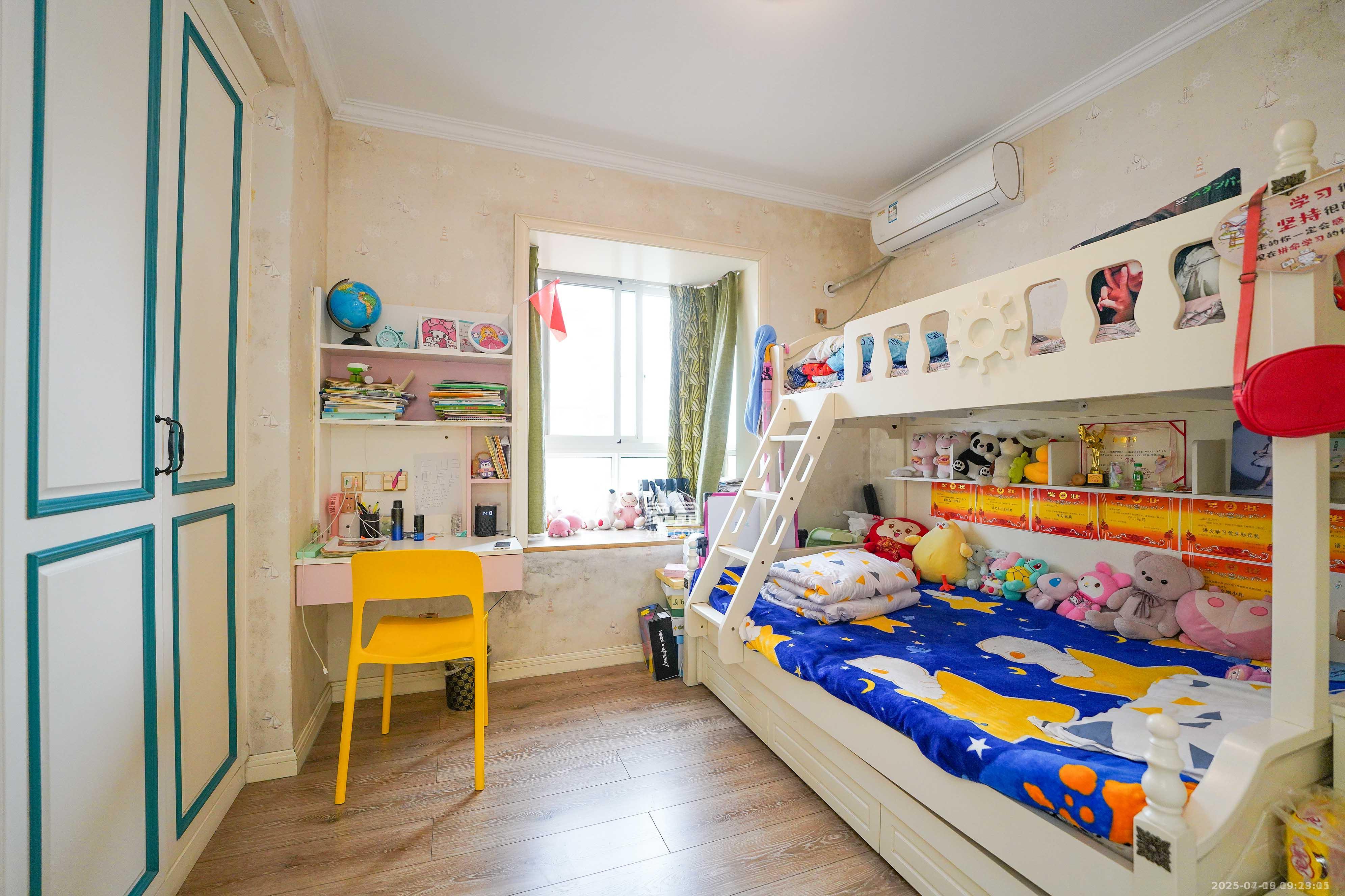 凯富漫城  3室2厅1卫    1400.0元/月 凯富漫城  3室2厅1卫    1400.0元/月室内图