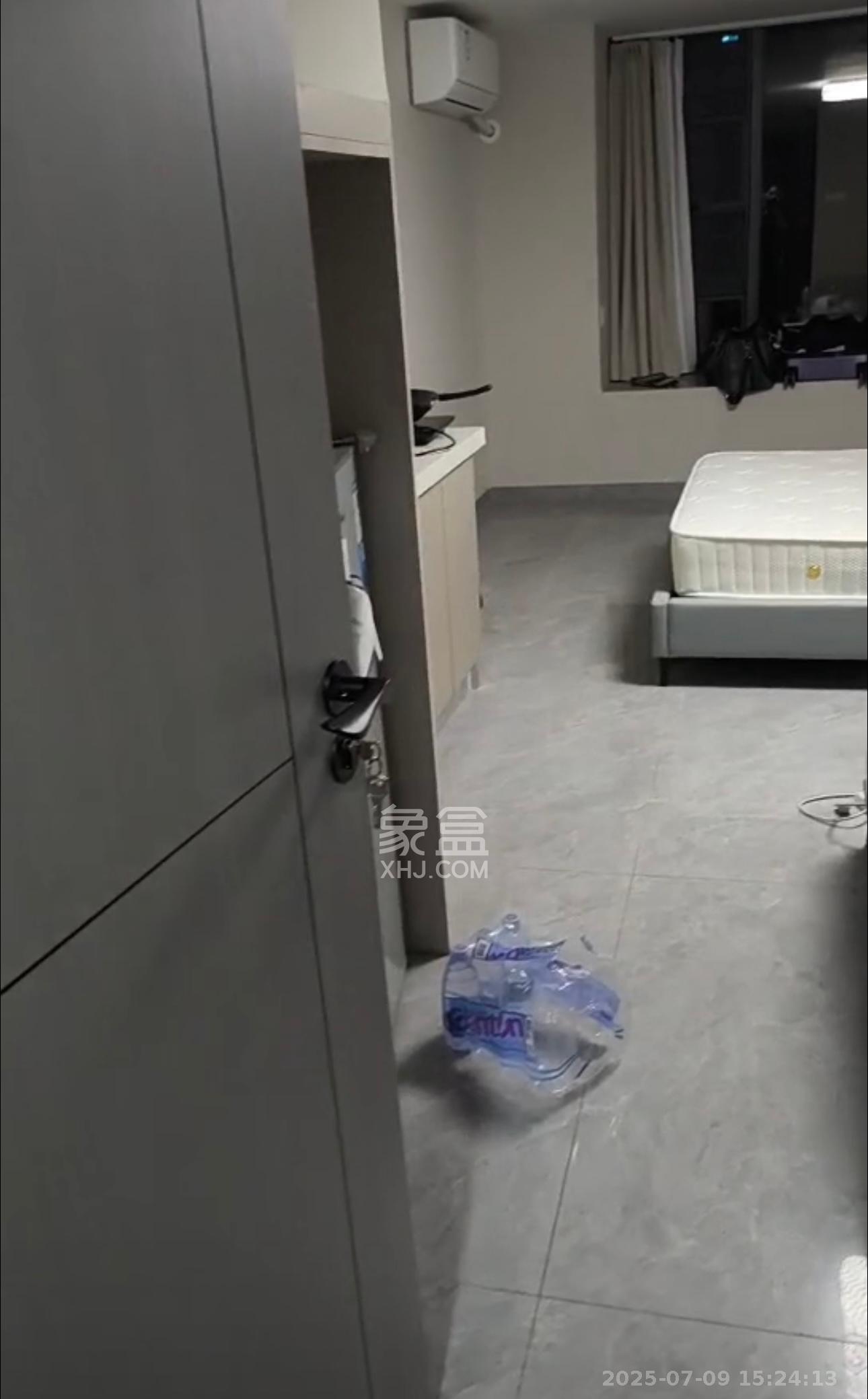 佳兆业云顶都汇  1室1厅1卫    2000.0元/月