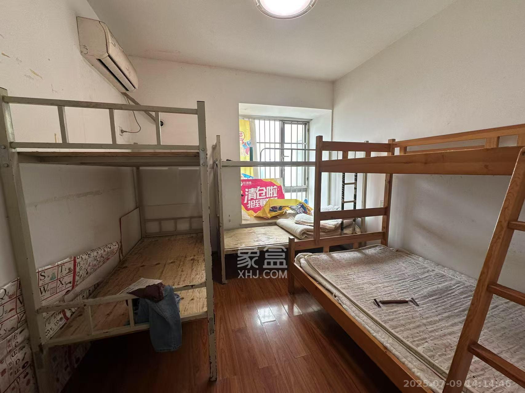 新城新世界一二三期 3室2厅2卫 3300.0元/月 新城新世界一二三期 3室2厅2卫 3300.0元/月室内图