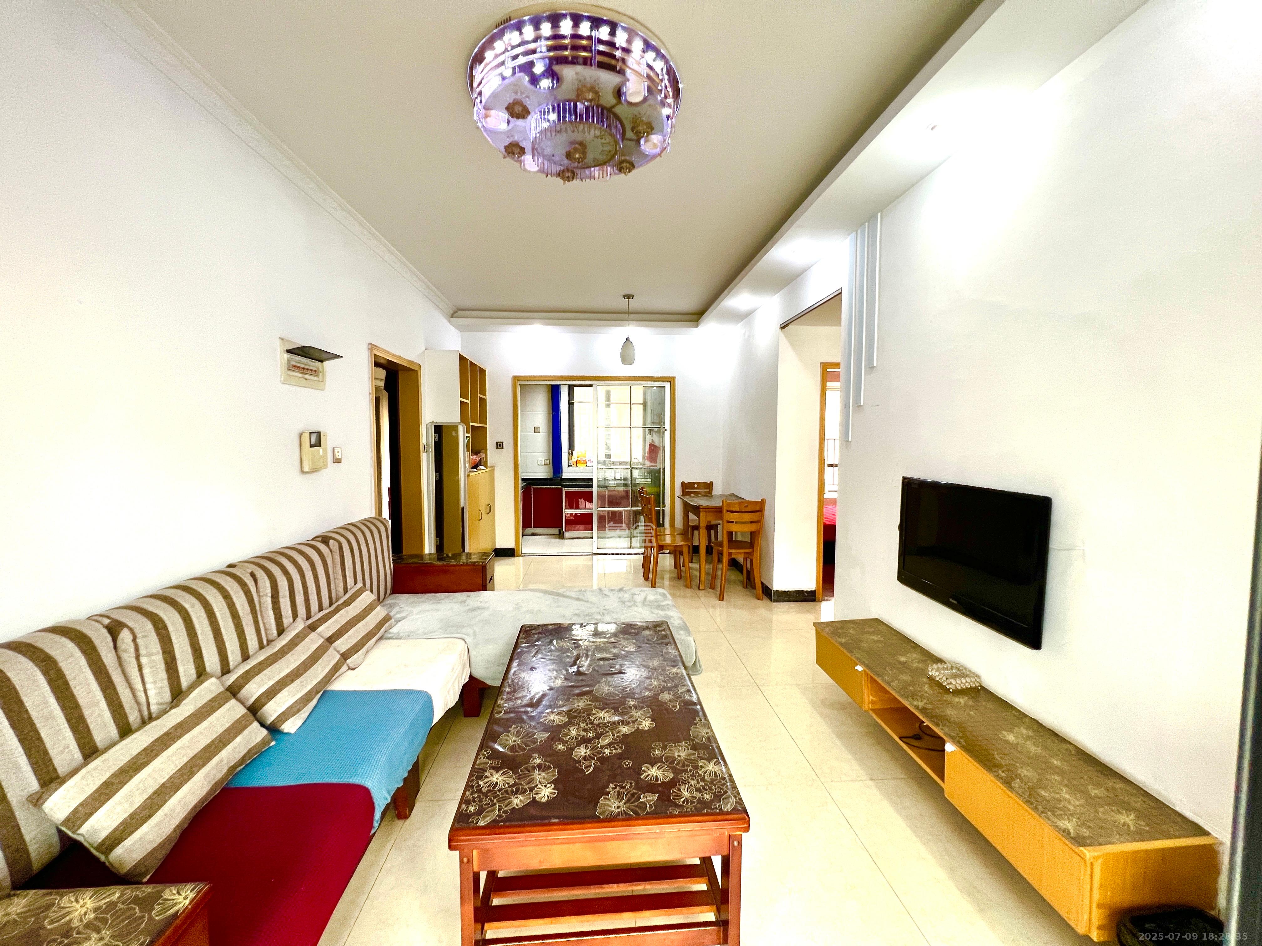 兰亭优壳(隽峰苑) 2室1厅1卫 2100.0元/月 兰亭优壳(隽峰苑) 2室1厅1卫 2100.0元/月室内图